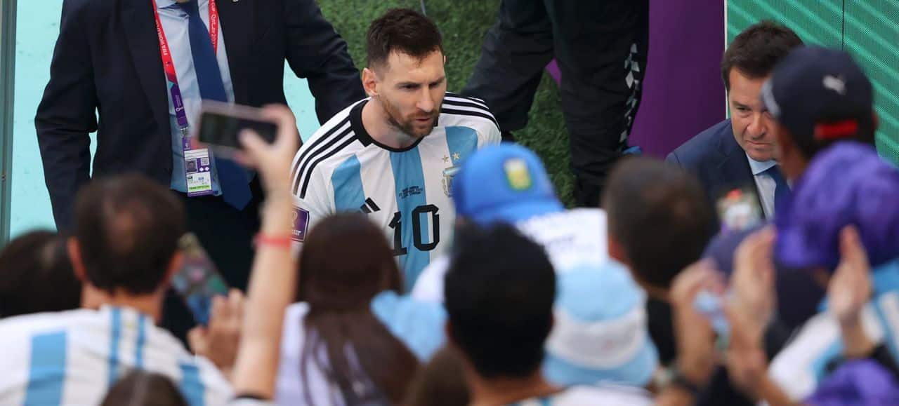 Ο Λιονέλ Μέσι μετά την ήττα της Αργεντινής στο Μουντιάλ 2022