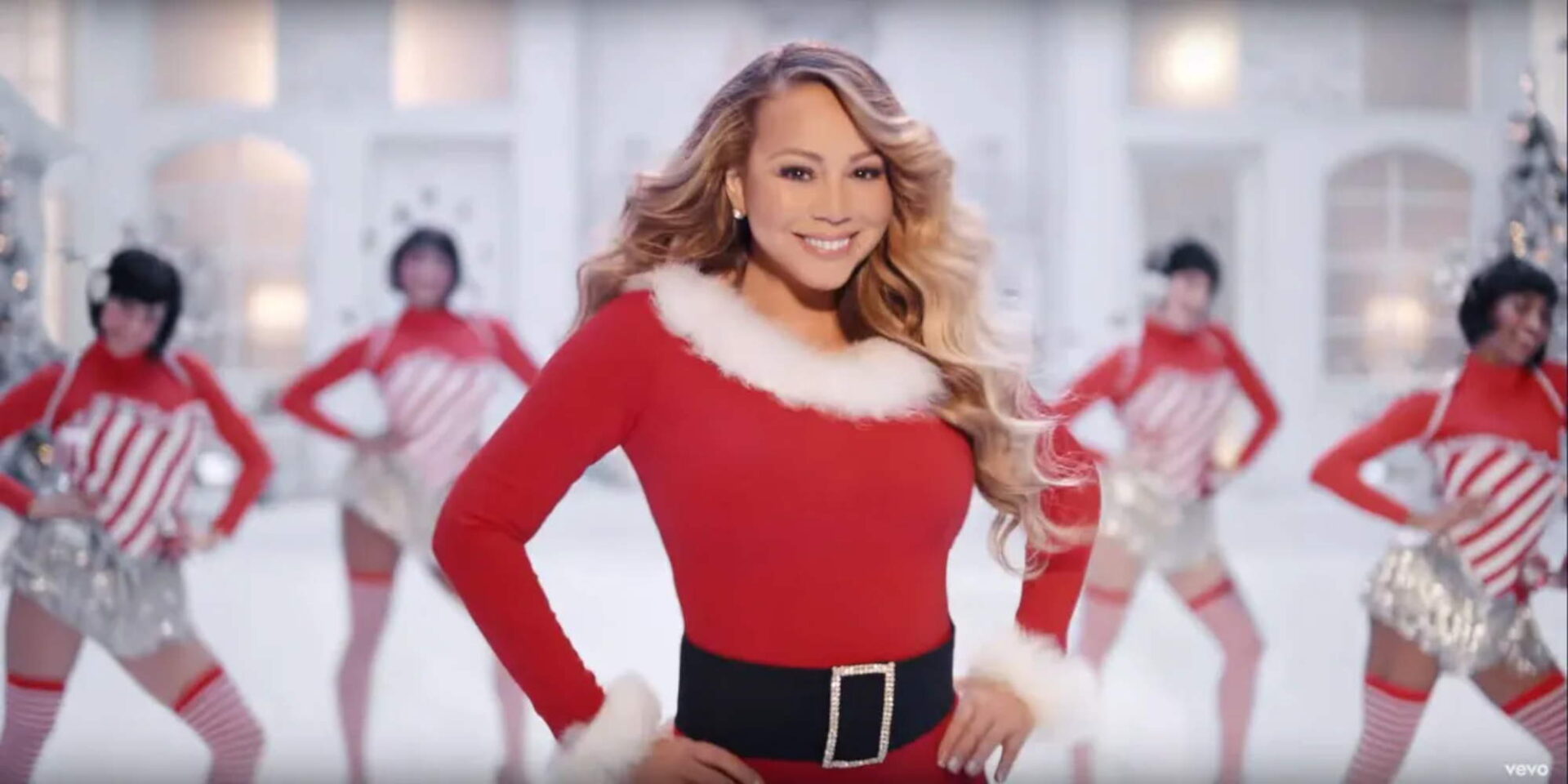 Η Μαράια Κάρεϊ στο All I Want For Christmas