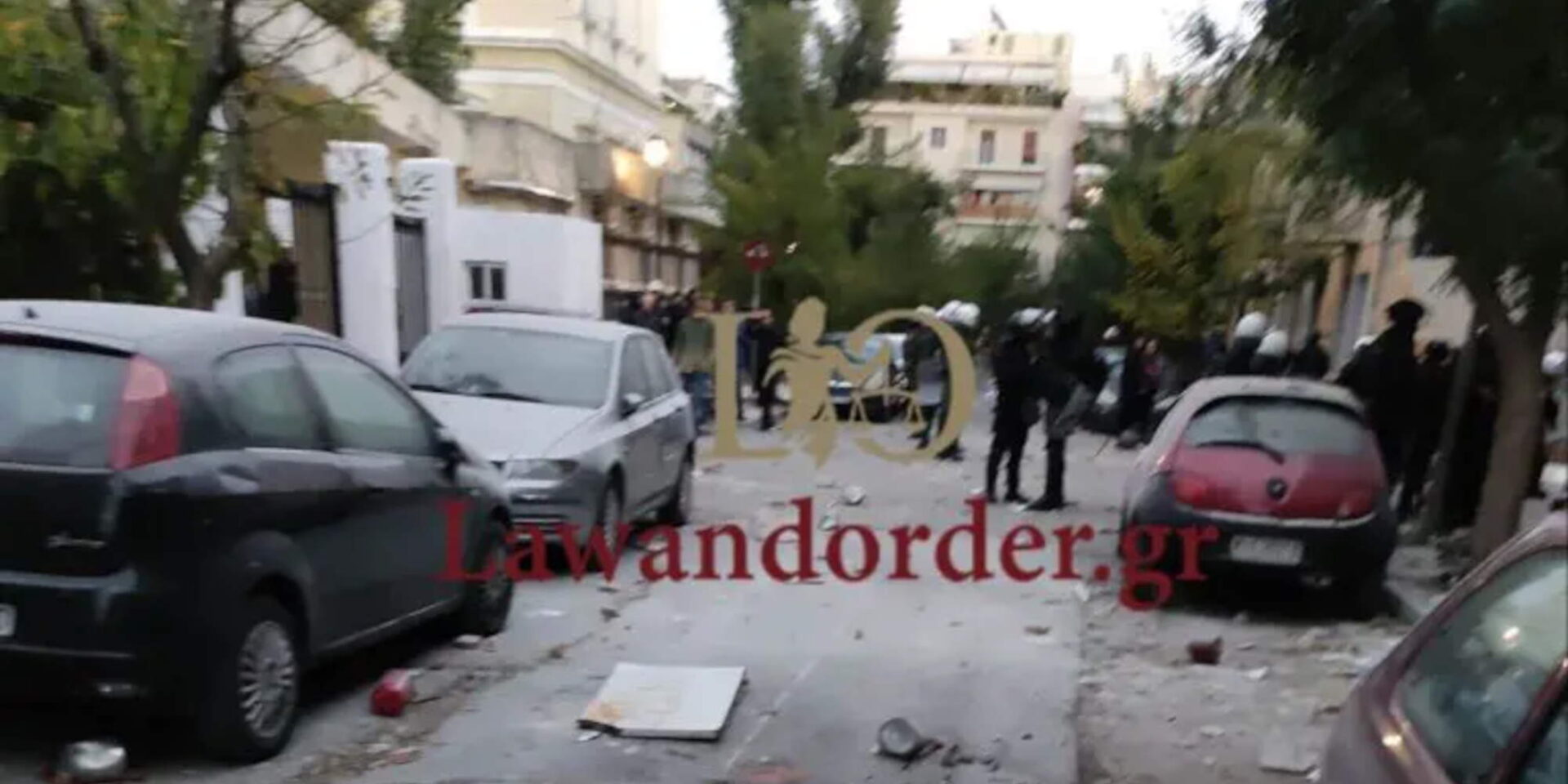 Έφοδος της Αστυνομίας στα προσφυγικά