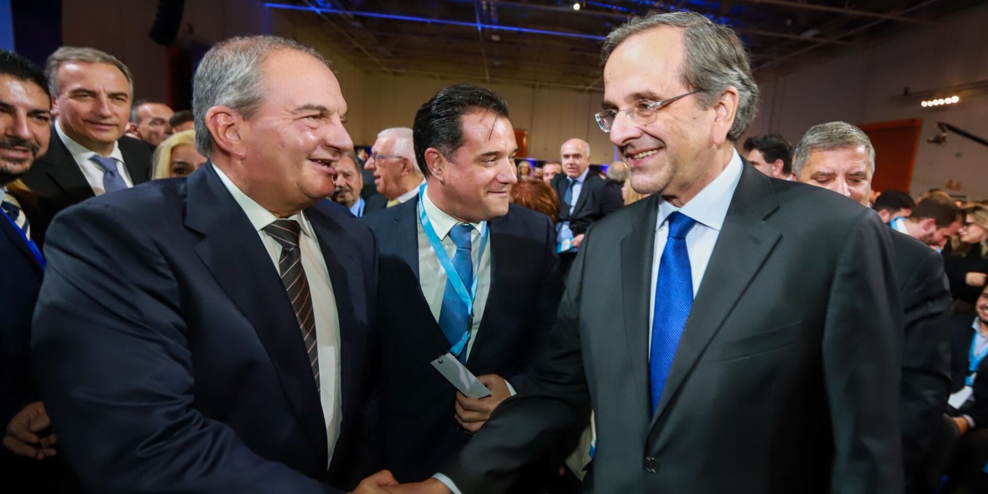 Ο Αντώνης Σαμαράς μαζί με τον Κώστα Καραμανλή