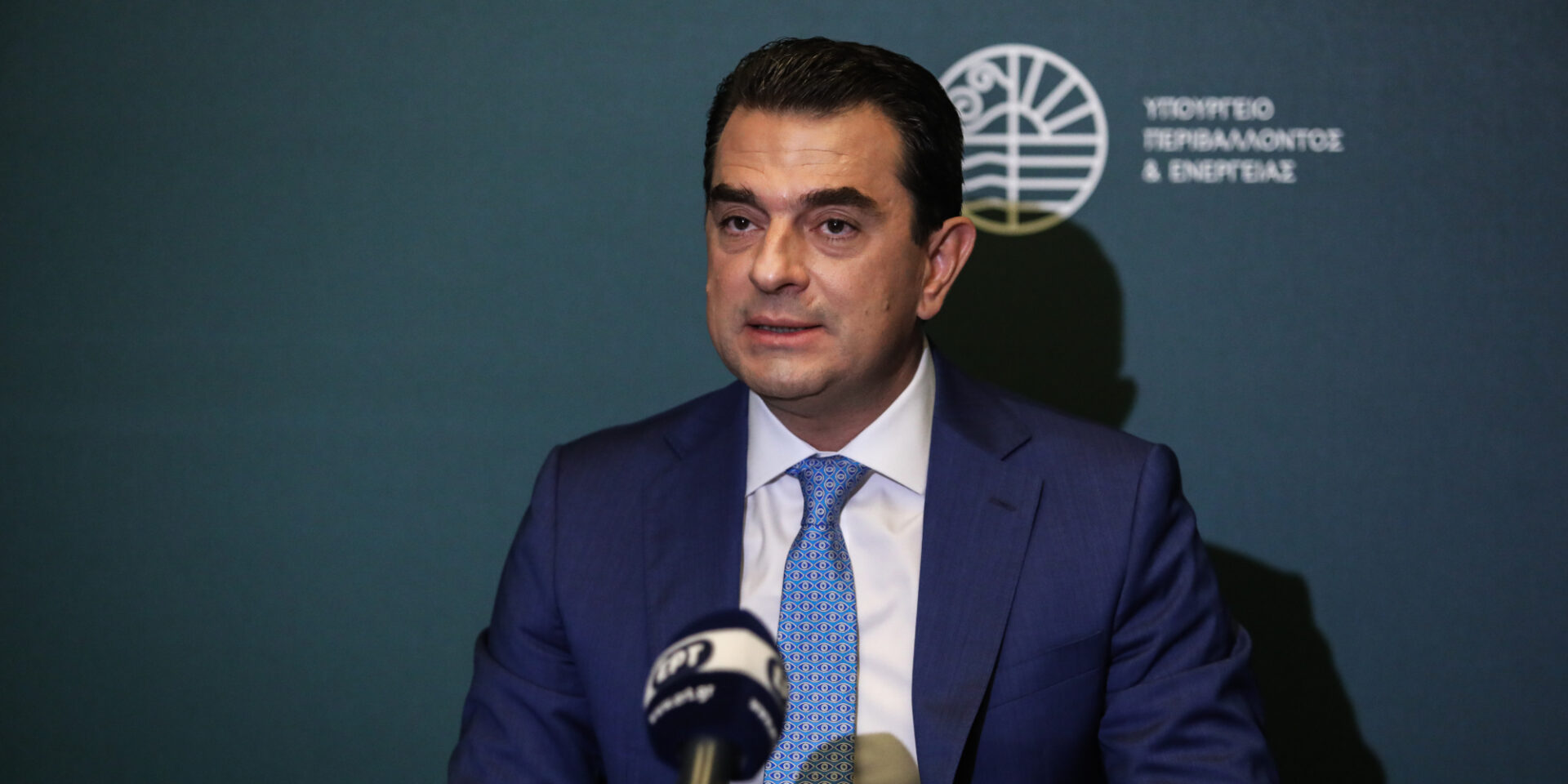 Ο Κώστας Σκρέκας