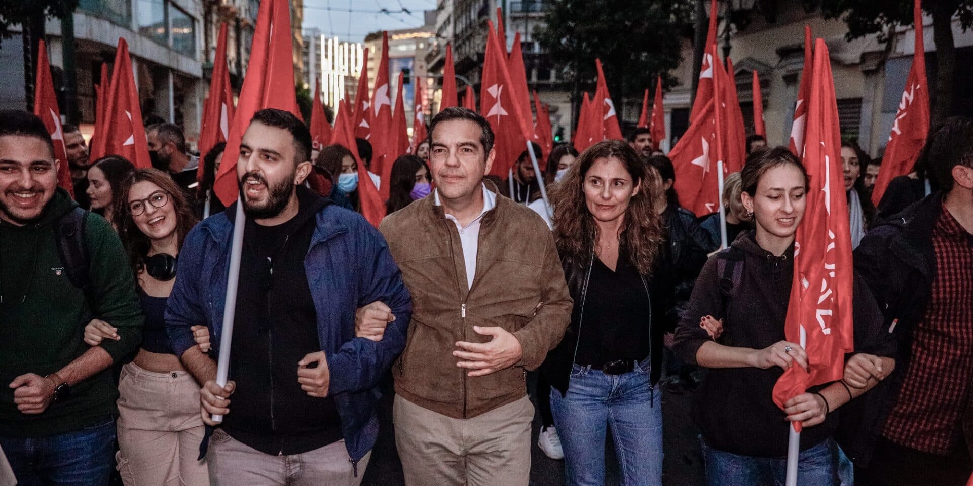 Ο Αλέξης Τσίπρας στην πορεία για την επέτειο του Πολυτεχνείου