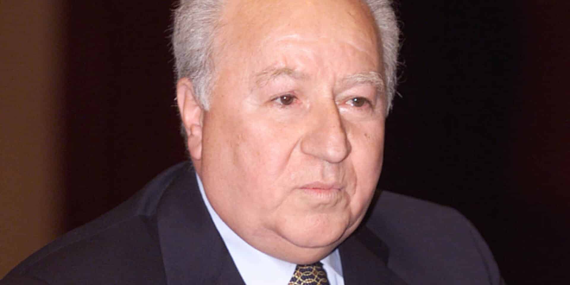 Ο Βασίλης Παπαζάχος