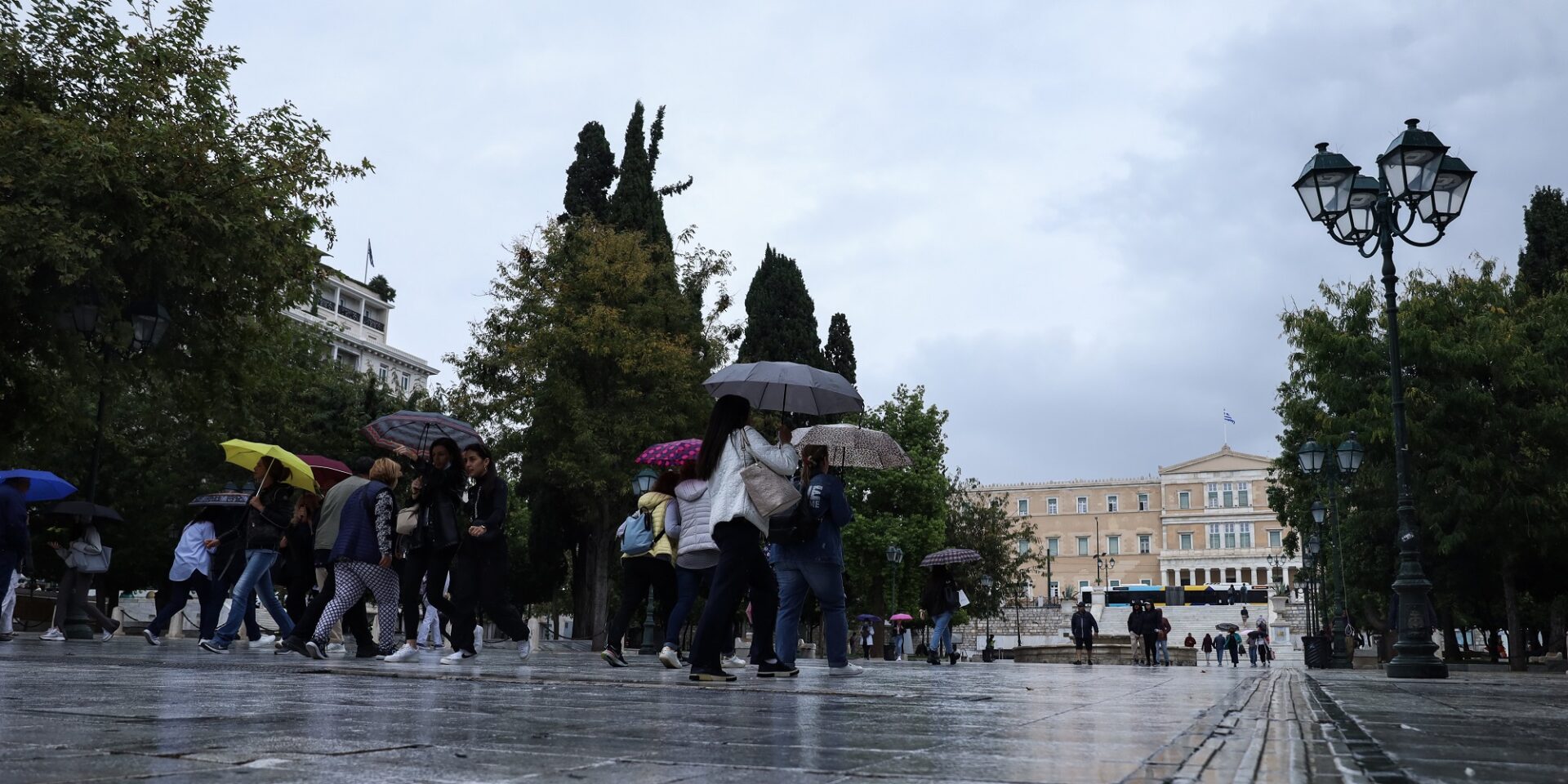 Έντονη βροχόπτωση στην Αττική