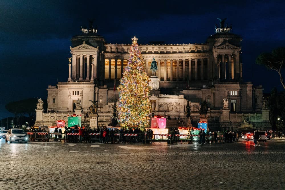xristougenna romi - Οι 10 κορυφαίοι ευρωπαϊκοί προορισμοί για να γιορτάσεις τα Χριστούγεννα