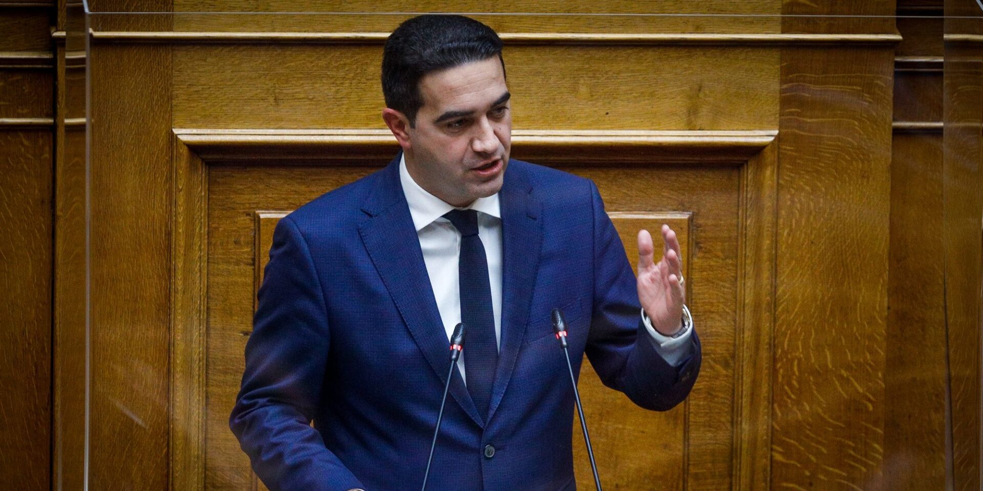 Ο Μιχάλης Κατρίνης στην Ολομέλεια της Βουλής