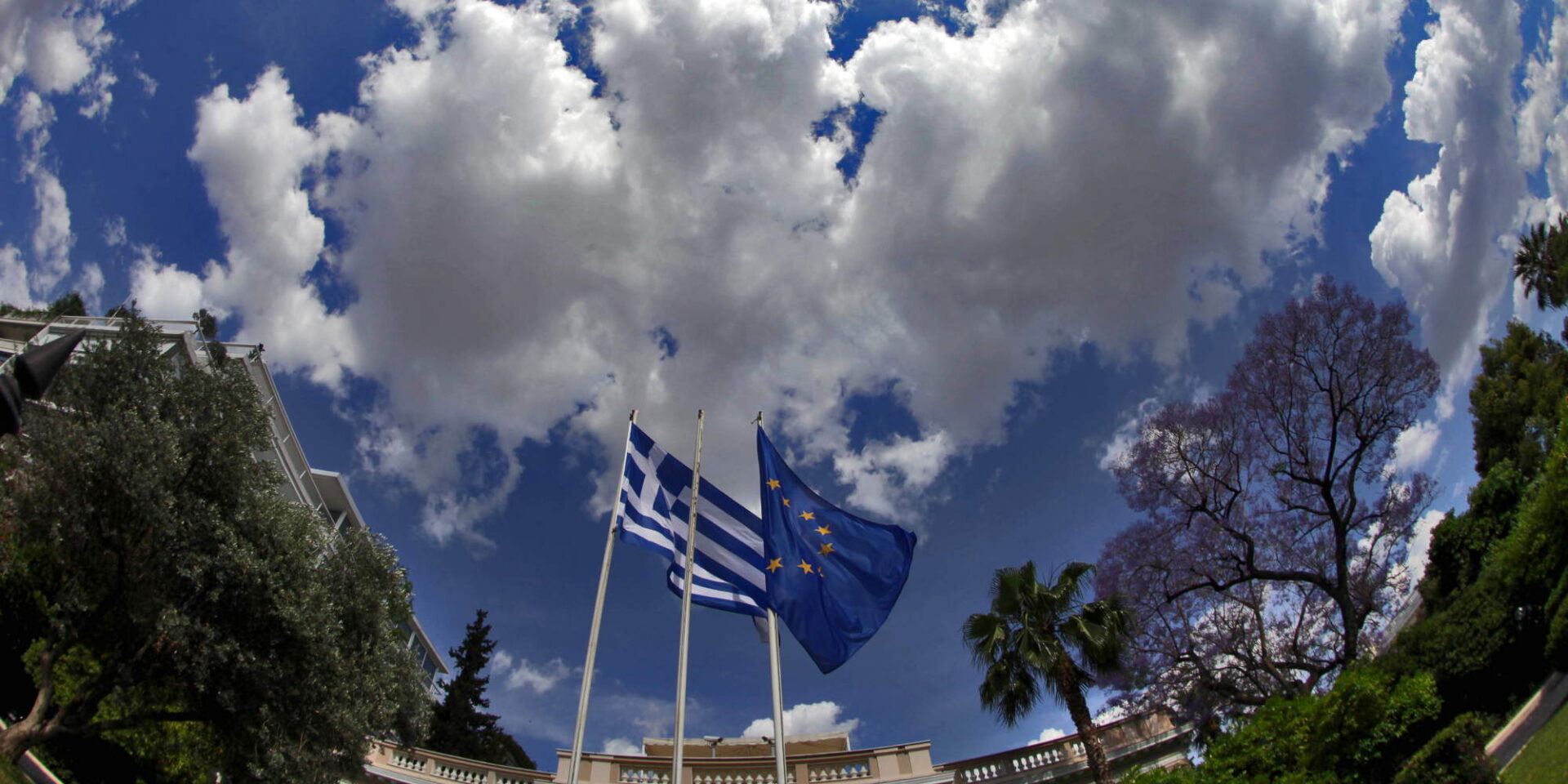 Σημαίες της Ελλάδας και της ΕΕ