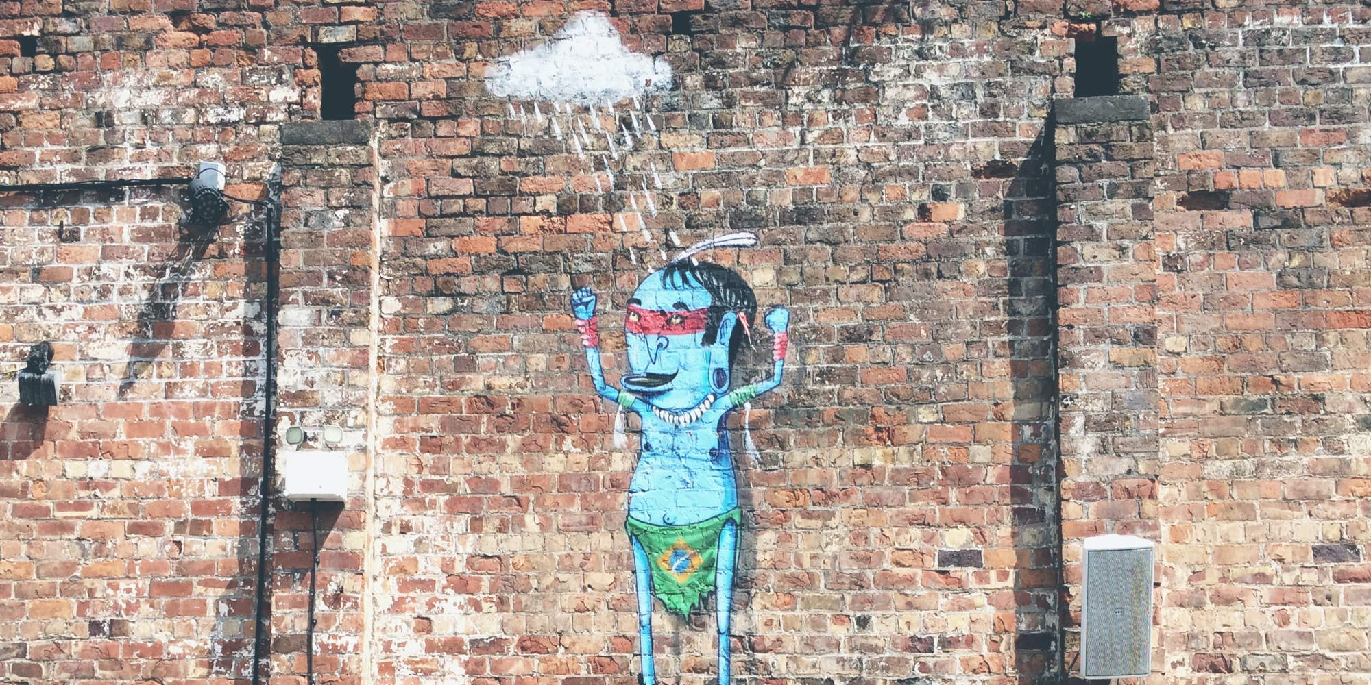 Ένα γκόμπλιν σε γκράφιτι στον τοίχο, αναφορικά με τη λέξη της χρονιάς