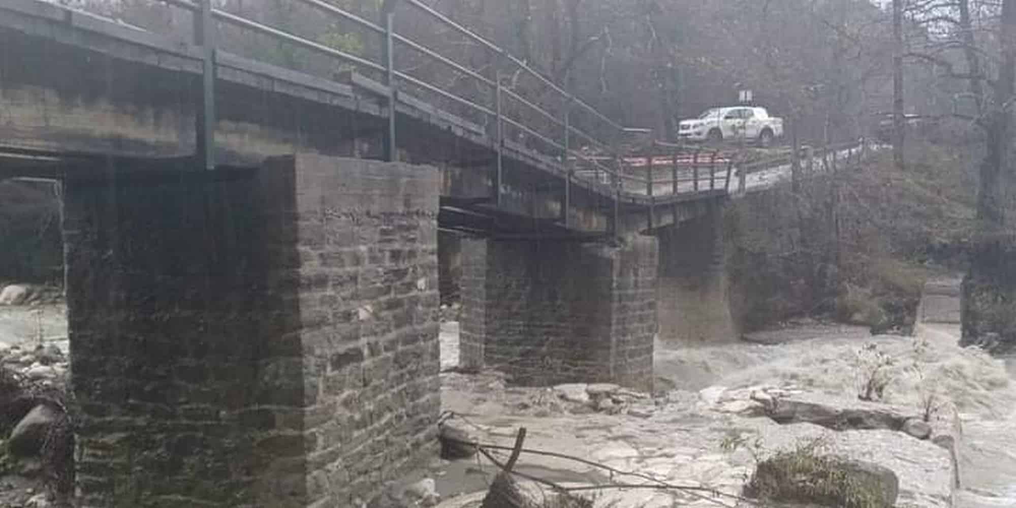 Η κακοκαιρία Gaia δημιούργησε ζημιές σε γέφυρα στα Τζουμέρκα