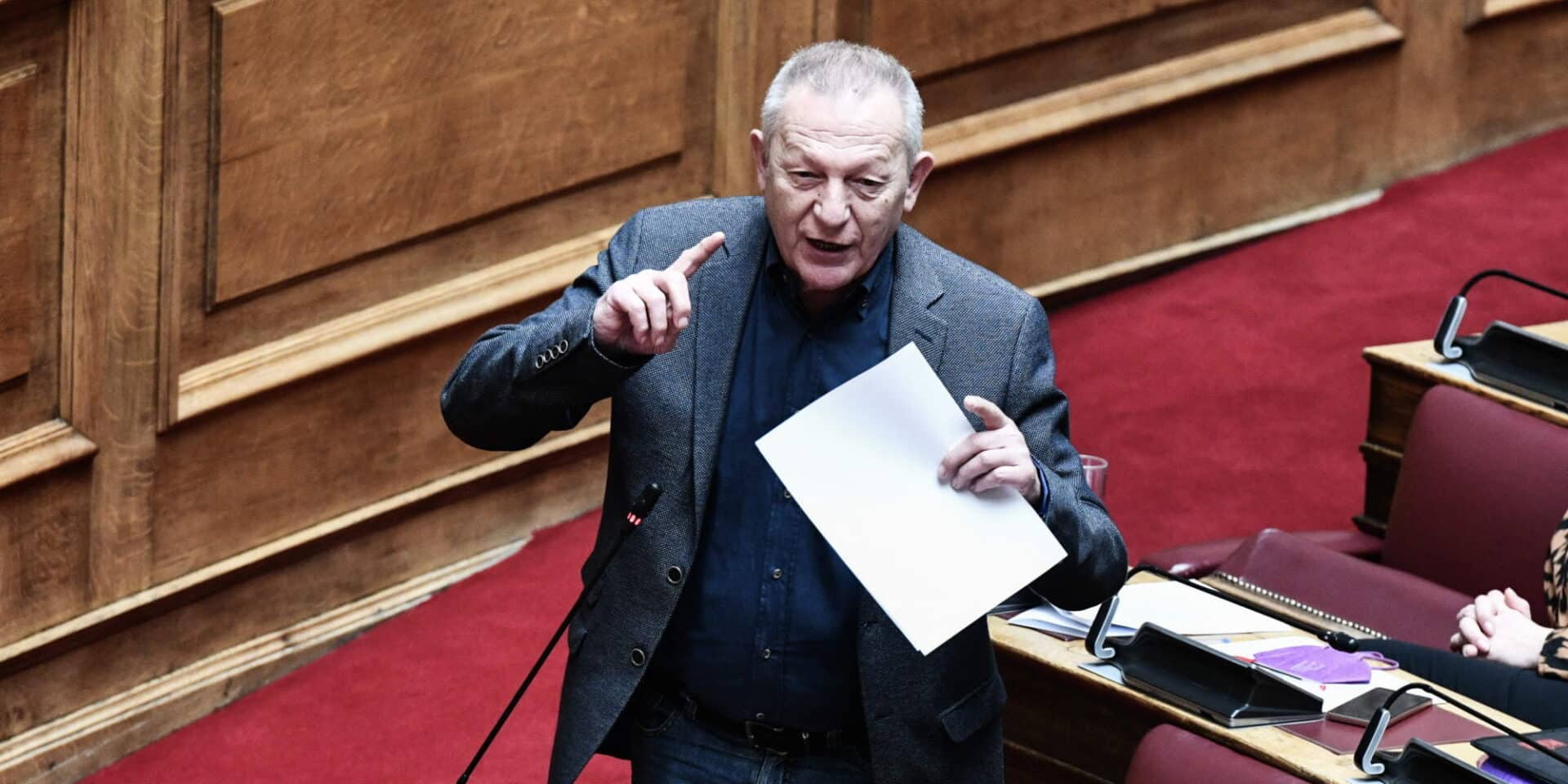 Ο βουλευτής ΚΚΕ, Θανάσης Παφίλης κατά τη συζήτηση του νομοσχεδίου για την ΕΥΠ στη Βουλή / Φωτογραφία: Eurokinissi
