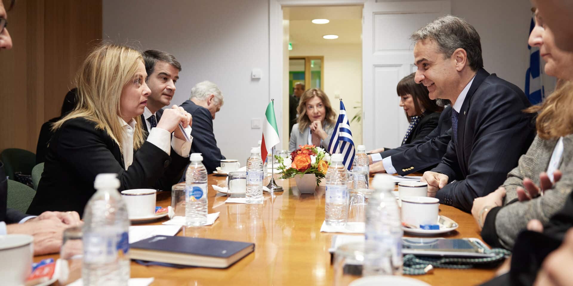 Με τη Τζόρτζια Μελόνι συναντήθηκε ο Κυριάκος Μητσοτάκης στις Βρυξέλλες