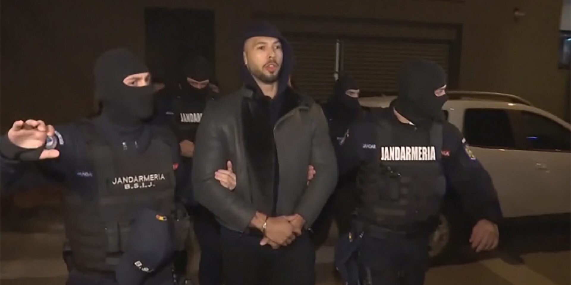 Ο Άντριου Τέιτ υπό κράτηση στη Ρουμανία