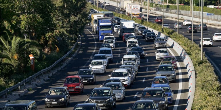 Τέλη κυκλοφορίας: Στο 88% η εμπρόθεσμη πληρωμή τους σύμφωνα με την ΑΑΔΕ