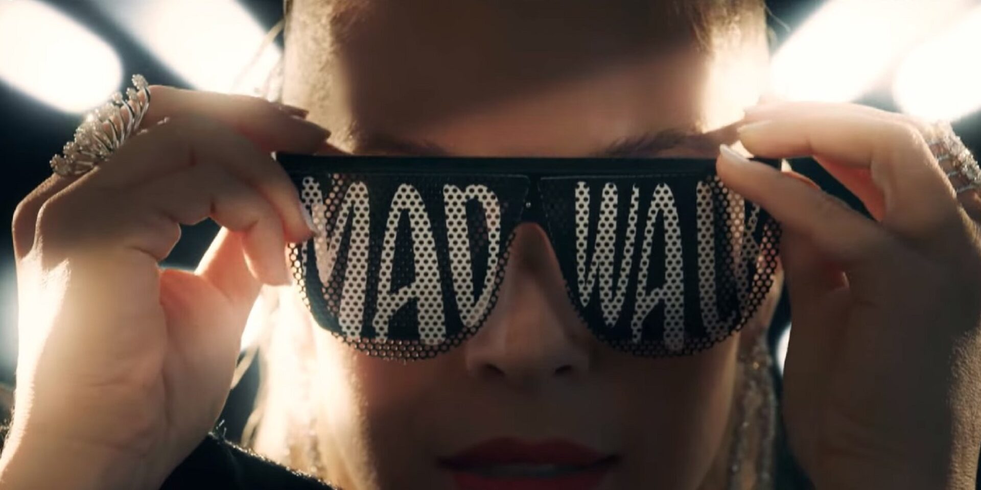 Η Μαριέττα Χρουσαλά θα παρουσιάσει το MadWalk