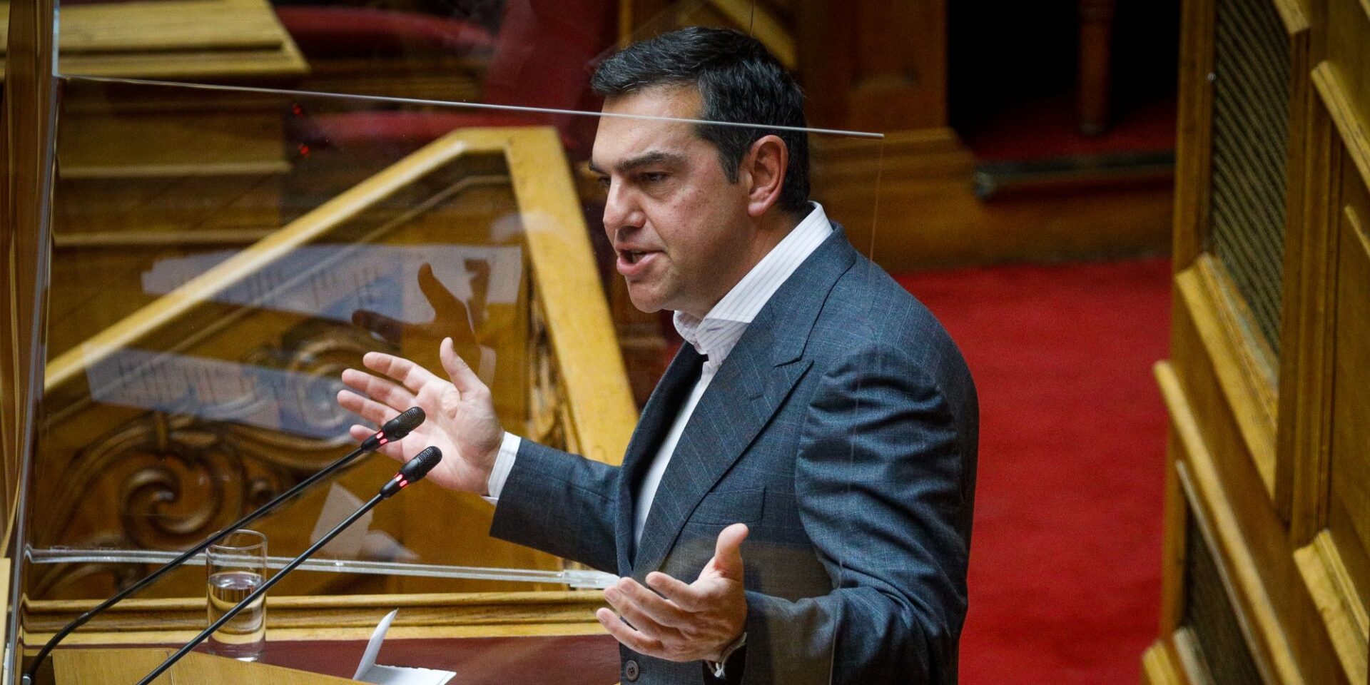 Ο Αλέξης Τσίπρας στην Ολομέλεια της Βουλής