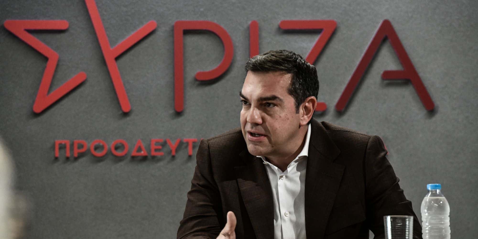 O Αλέξης Τσίπρας στη στη συνάντηση το προεδρείο της Ένωσης Εργαζομένων Καταναλωτών Ελλάδας / Φωτογραφία: Eurokinisi