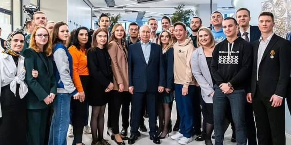 Ο Πούτιν με τους φοιτητές