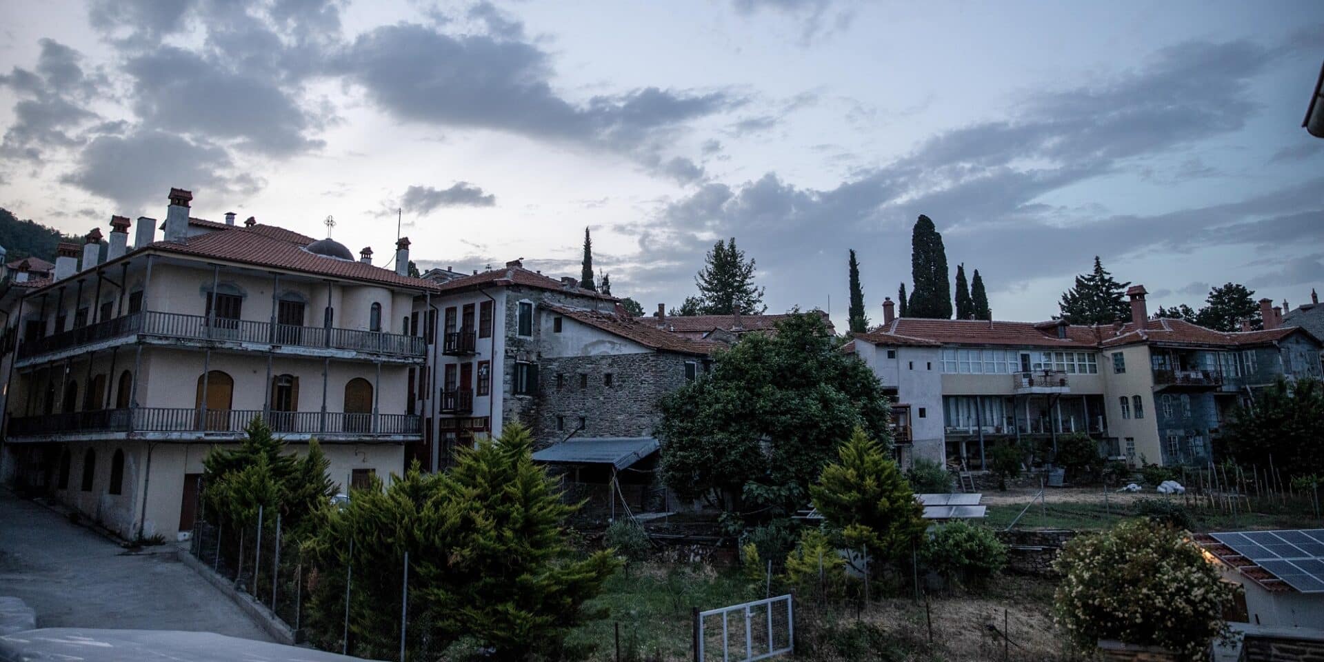 Μονές στο Άγιο Όρος