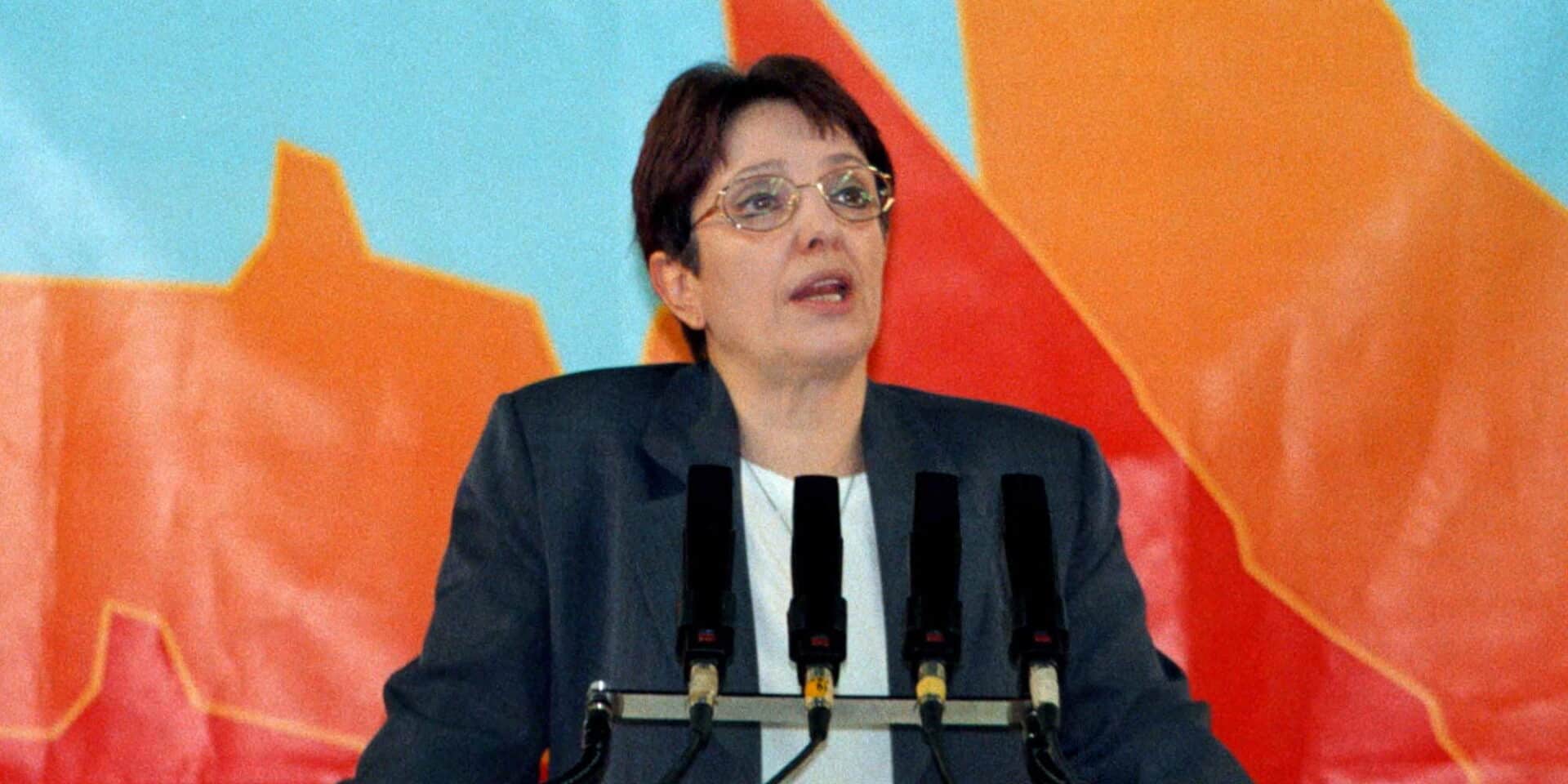 Η επί σειρά ετών γγ του ΚΚΕ, Αλέκα Παπαρήγα