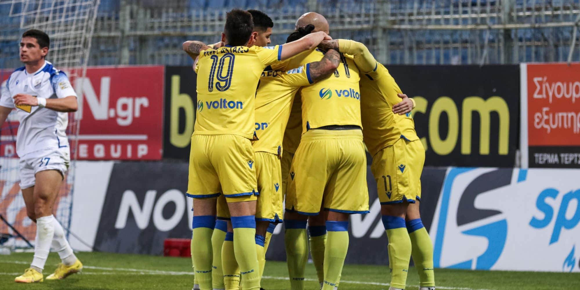 Ο Αστέρας Τρίπολης κέρδισε 3-0 τη Λαμία σε ματς για την Super League