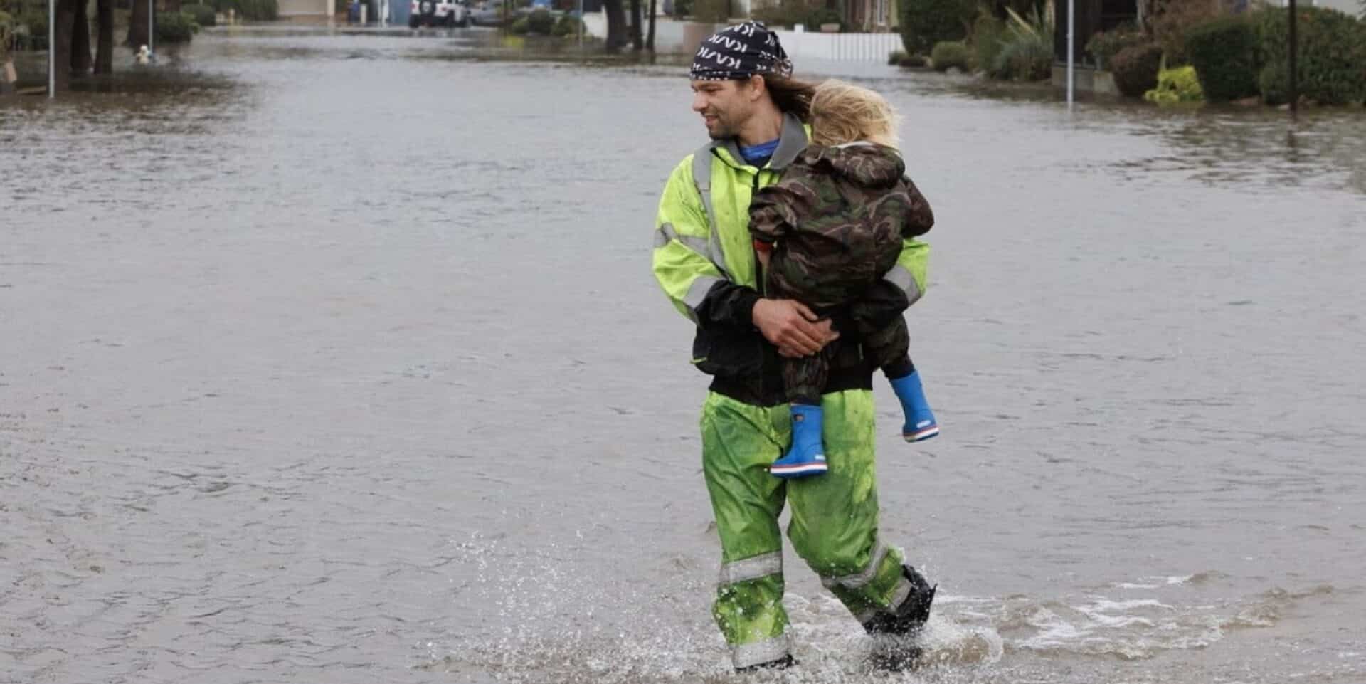 Σφοδρή κακοκαιρία πλήττει την Καλιφόρνια
