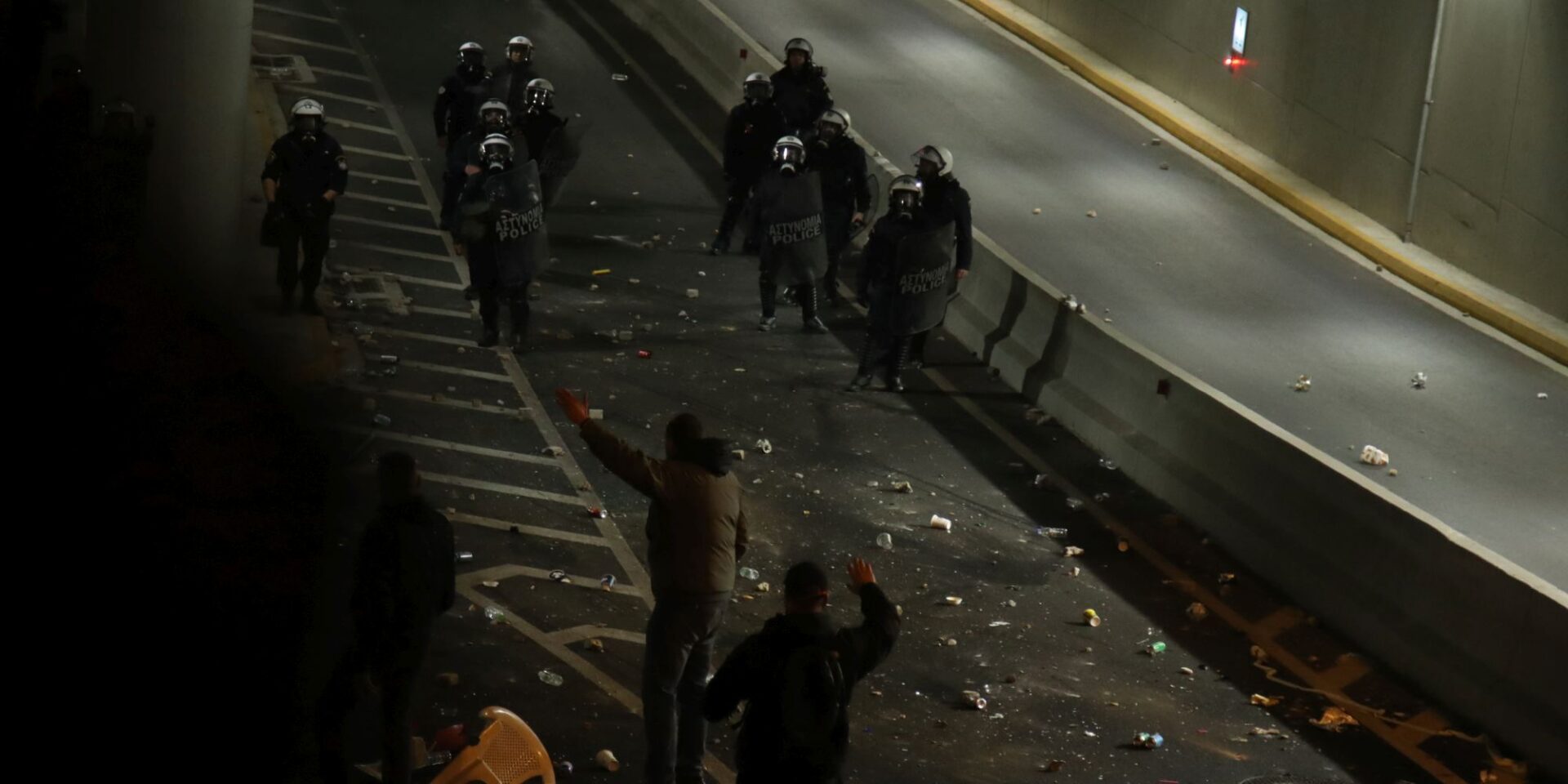Επεισόδια στη Νέα Φιλαδέλφεια πριν το ΑΕΚ-Παναθηναϊκός