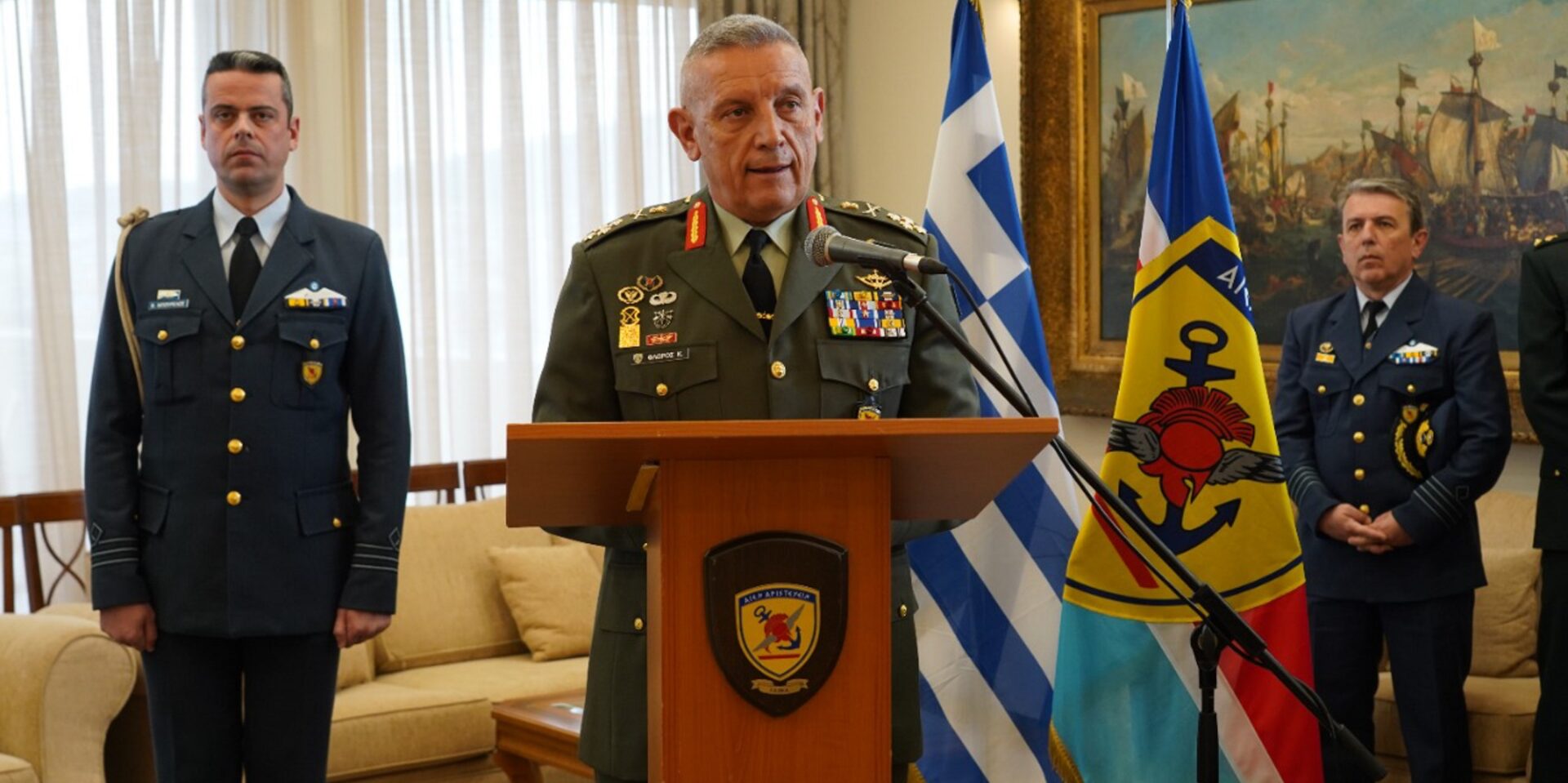 Ο αρχηγός ΓΕΕΘΑ Κωνσταντίνος Φλώρος