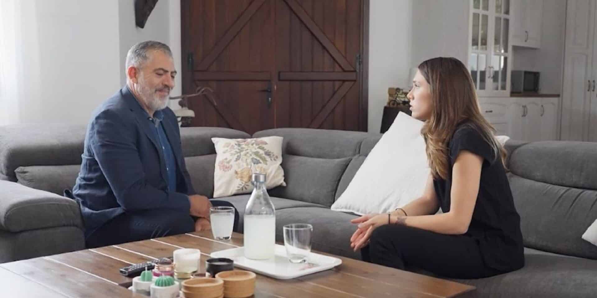 Σκηνή από τη σειρά «Η Γη της ελιάς»