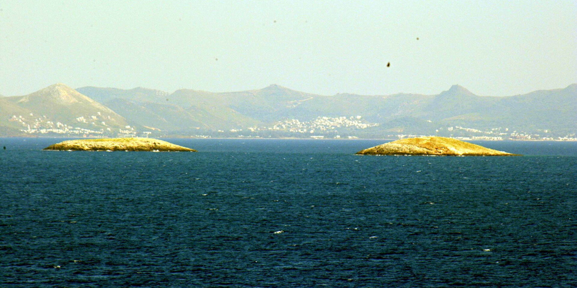 Οι βραχονησίδες των Ιμίων