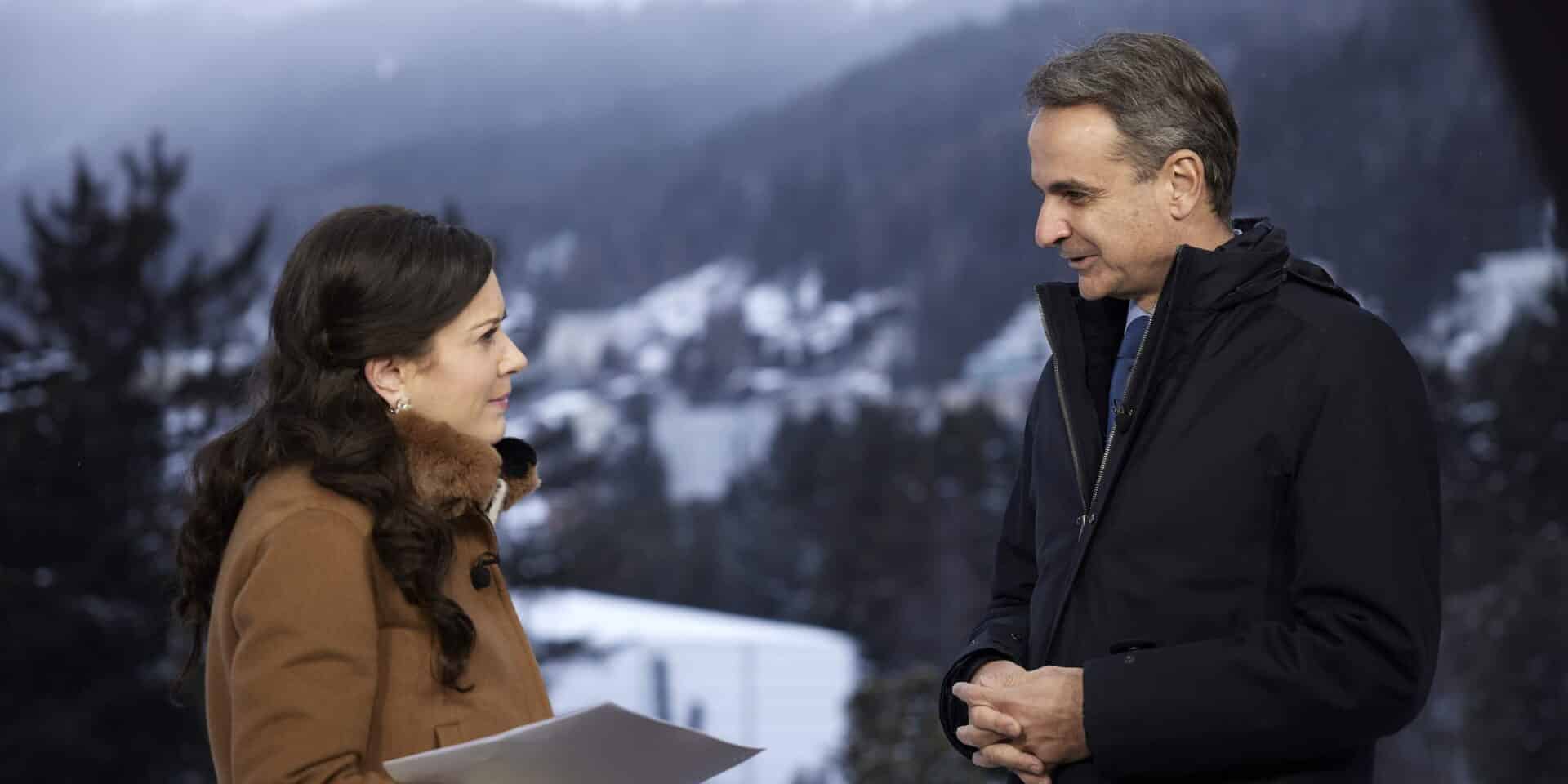 Ο Κυριάκος Μητσοτάκης στο Νταβός, σε συνέντευξή του στο CNN