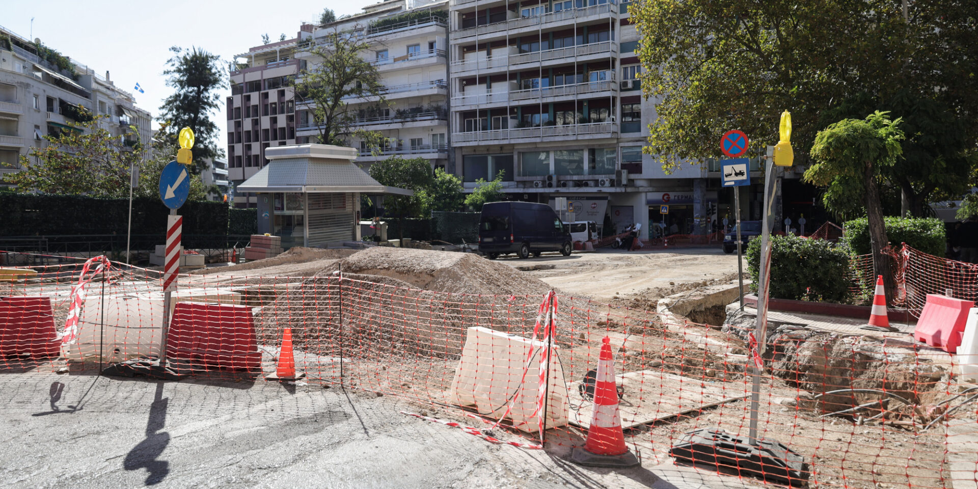 Ξεκινούν τη Δευτέρα (16/1) έργα ασφαλτόστρωσης στο Κολωνάκι