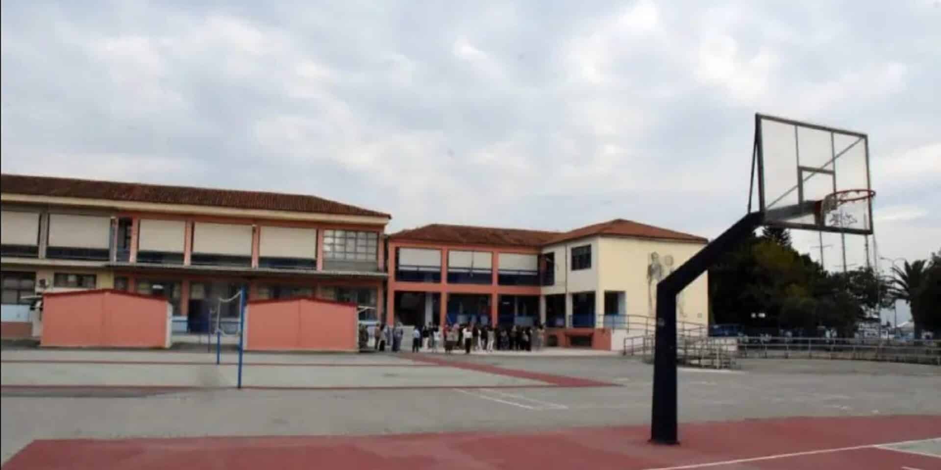Απόπειρα αυτοκτονίας έκανε μαθήτρια σε γυμνάσιο στα Χανιά