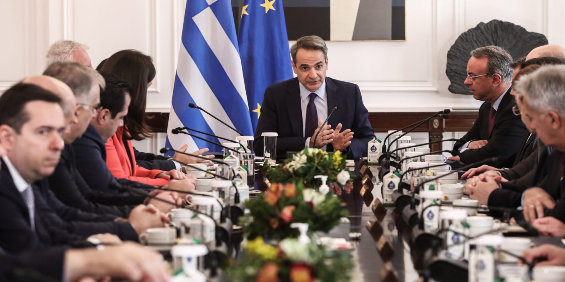 Ο Κυριάκος Μητσοτάκης σε υπουργικό συμβούλιο