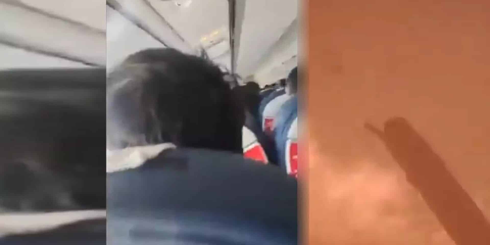 Πλάνα μέσα από το αεροπλάνο λίγο πριν πέσει