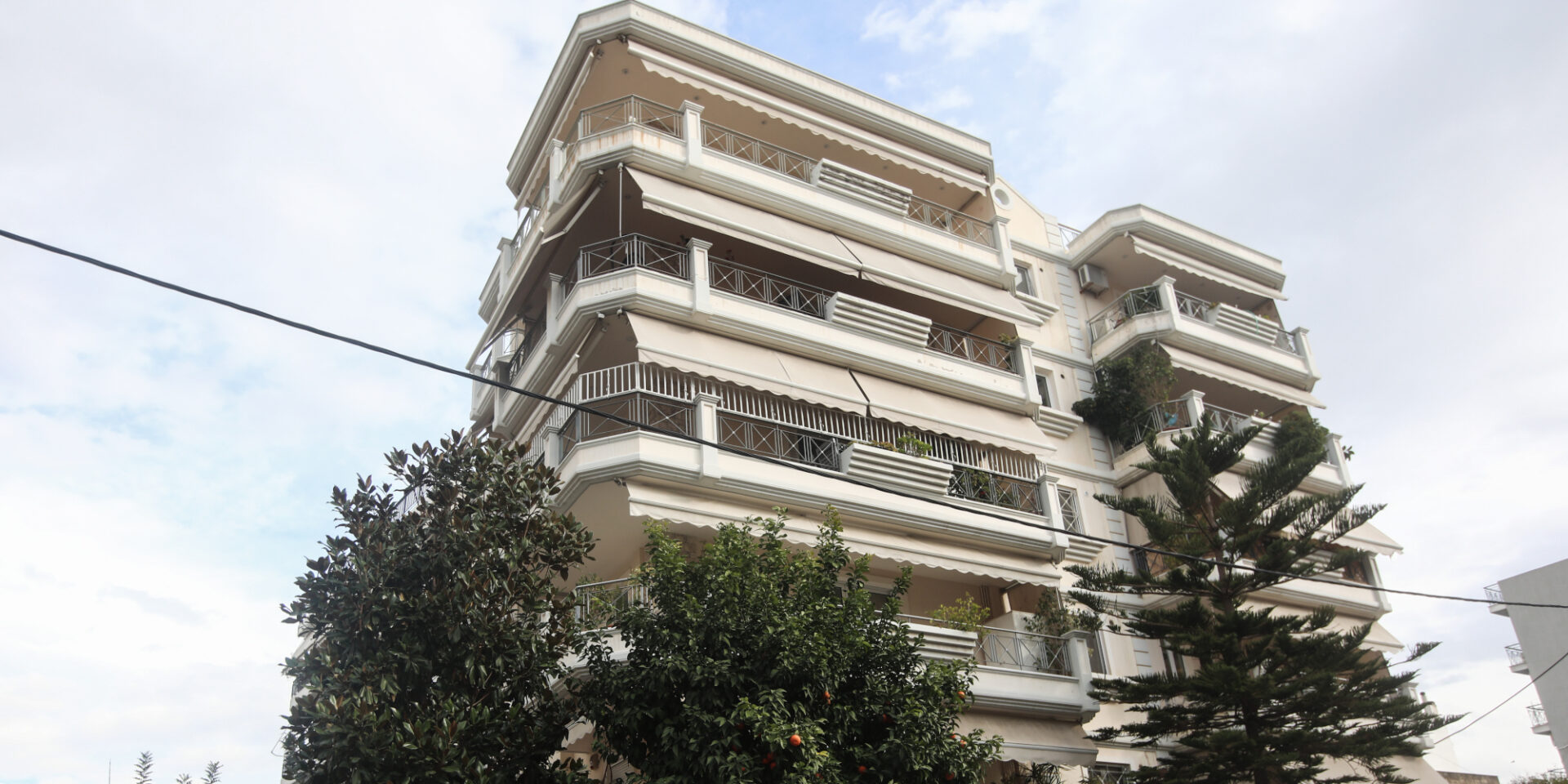 Η πολυκατοικία του άτυχου άνδρα στο Μοσχάτο