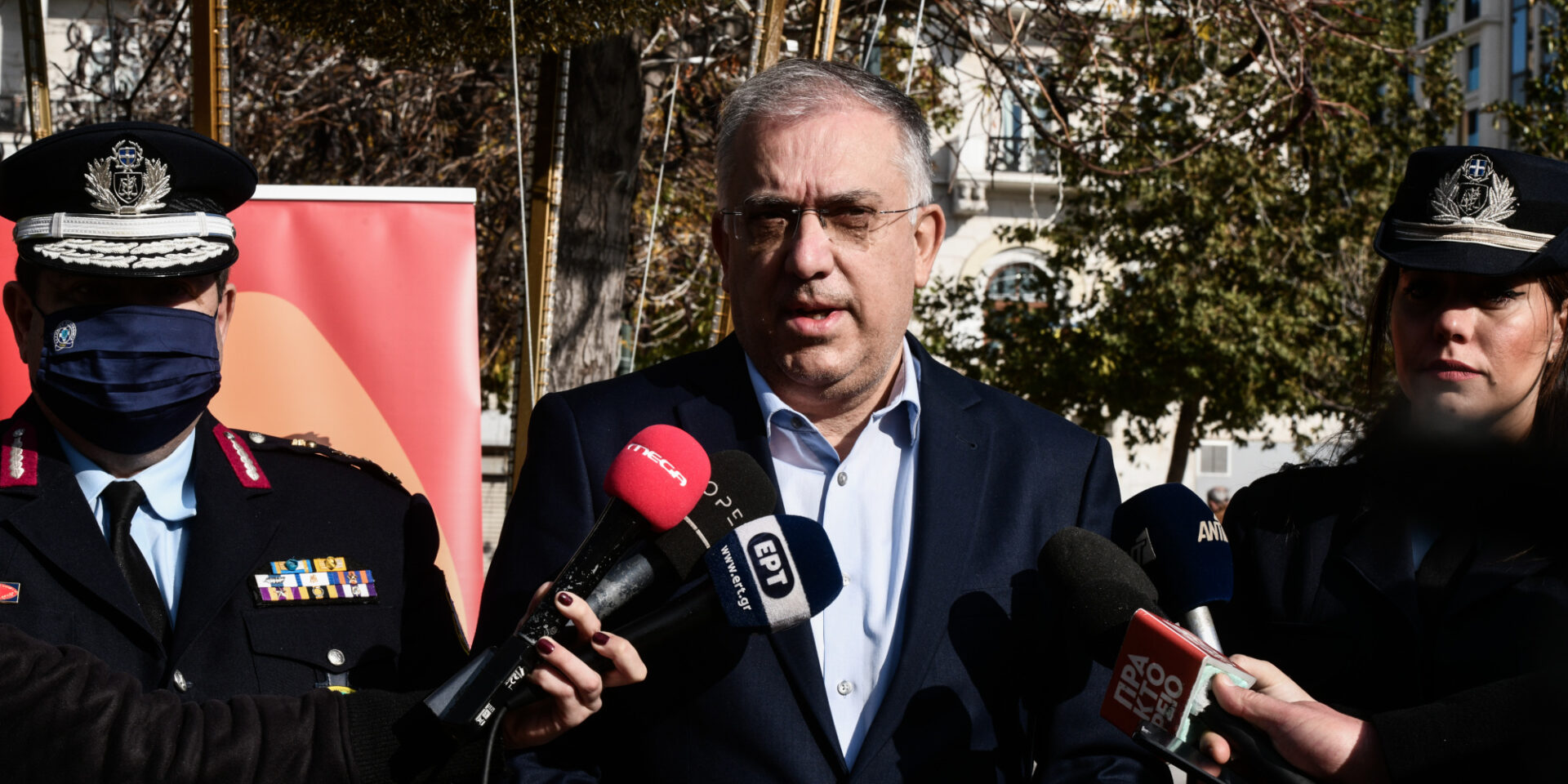 Ο Τάκης Θεοδωρικάκος