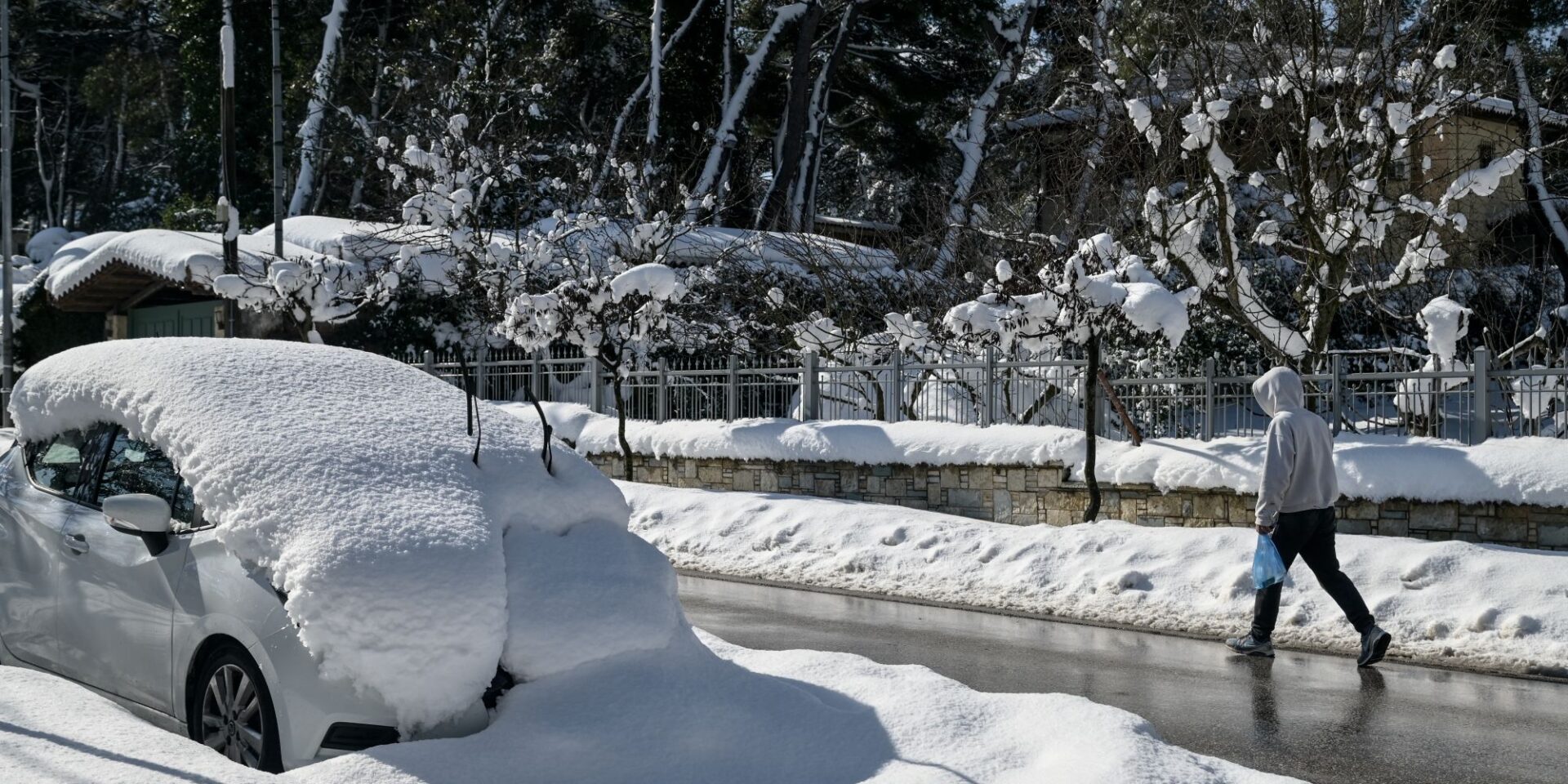 Χιόνια στην Αττική από την κακοκαιρία «Μπάρμπαρα»