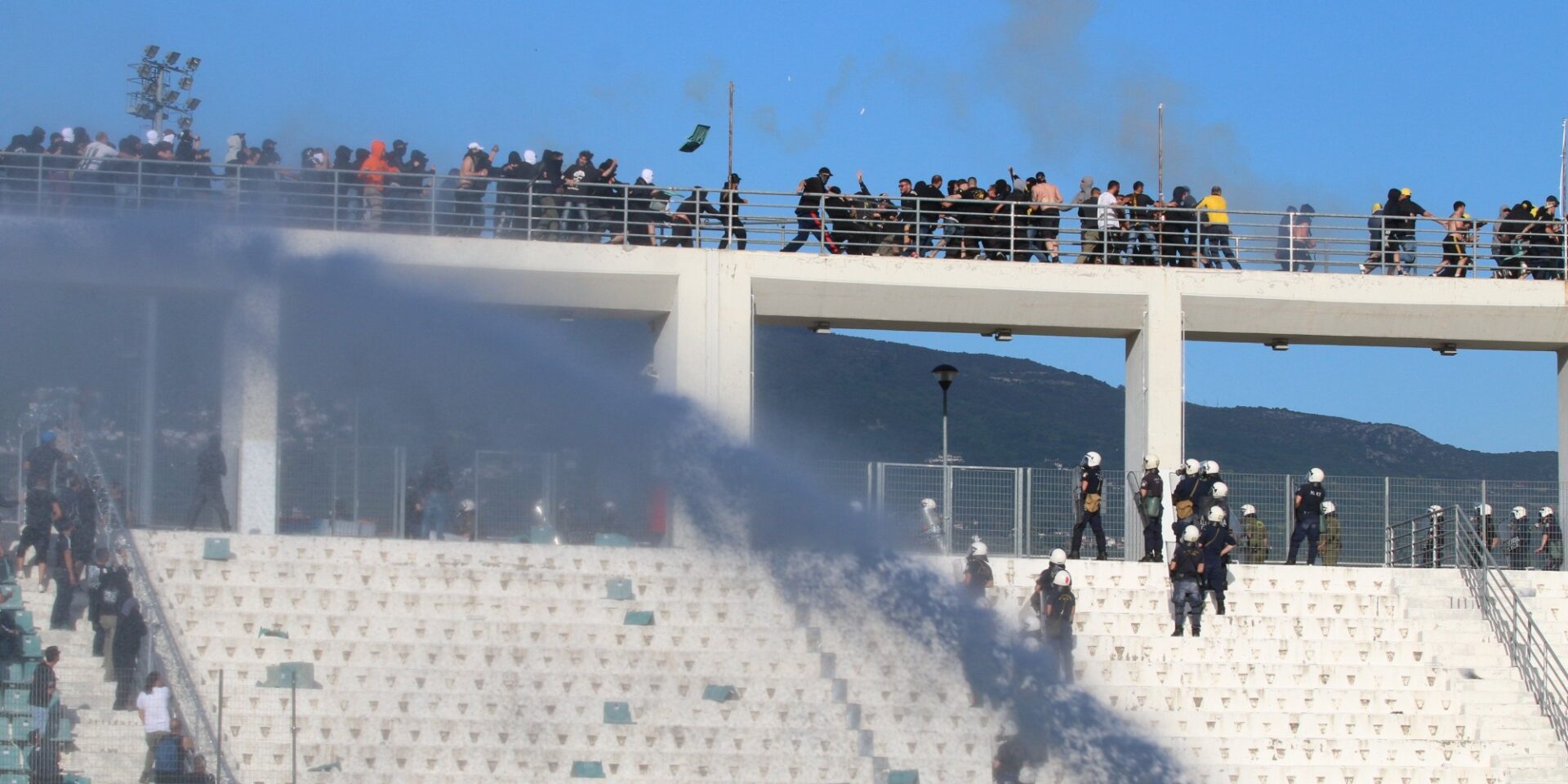 Εικόνα από τα επεισόδια στον τελικό Κυπέλλου στον Βόλο το 2017