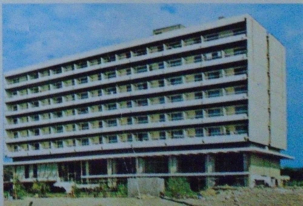 Το ξενοδοχείο «Απόλλων» στο Λουτράκι
