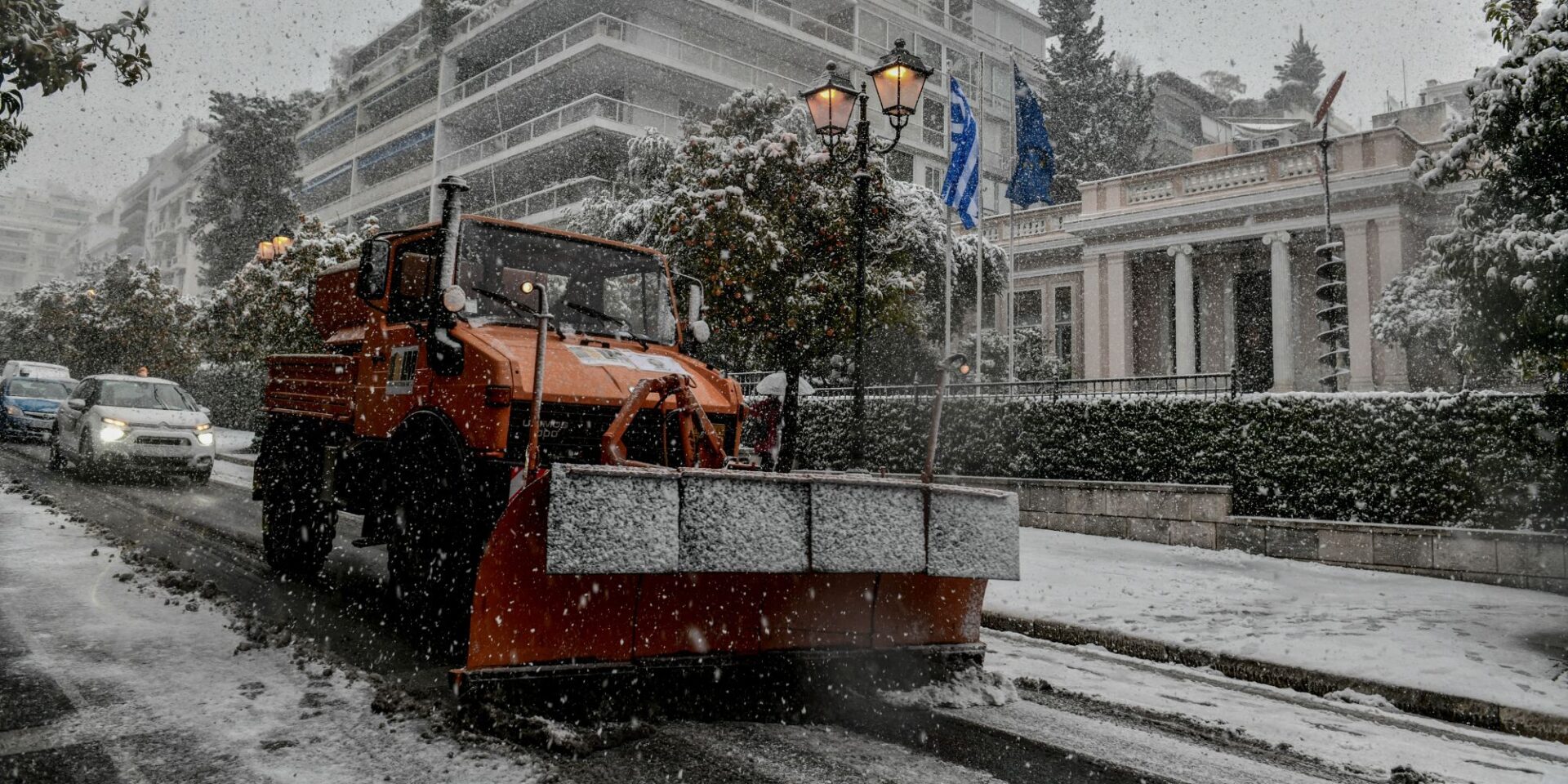 Εκχιονιστικό όχημα στην κακοκαιρία