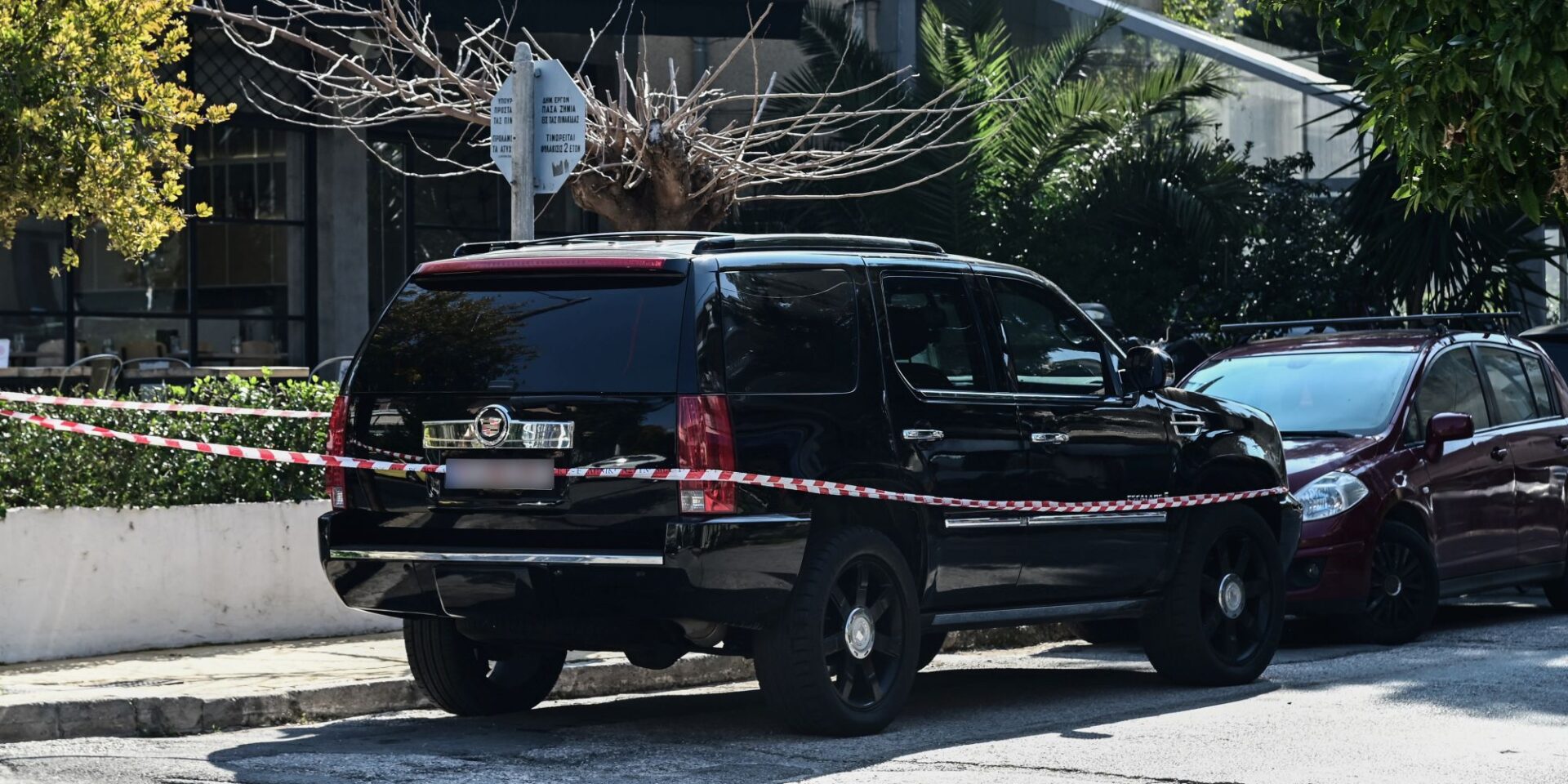 Τζιπ έξω από την καφετέρια που έγινε η δολοφονία στη Νέα Ιωνία
