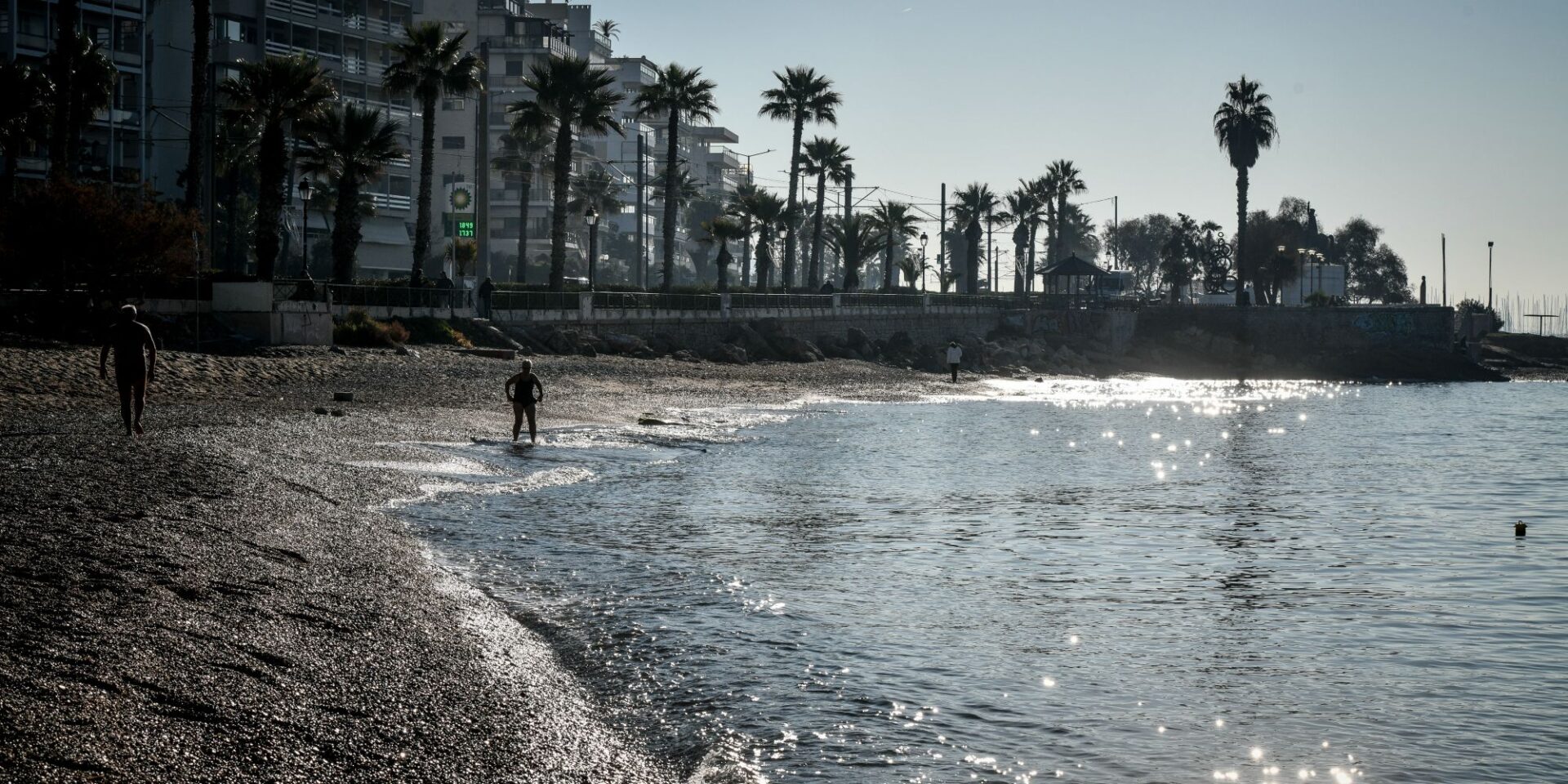 Εικόνα από παραλία της Αθήνας