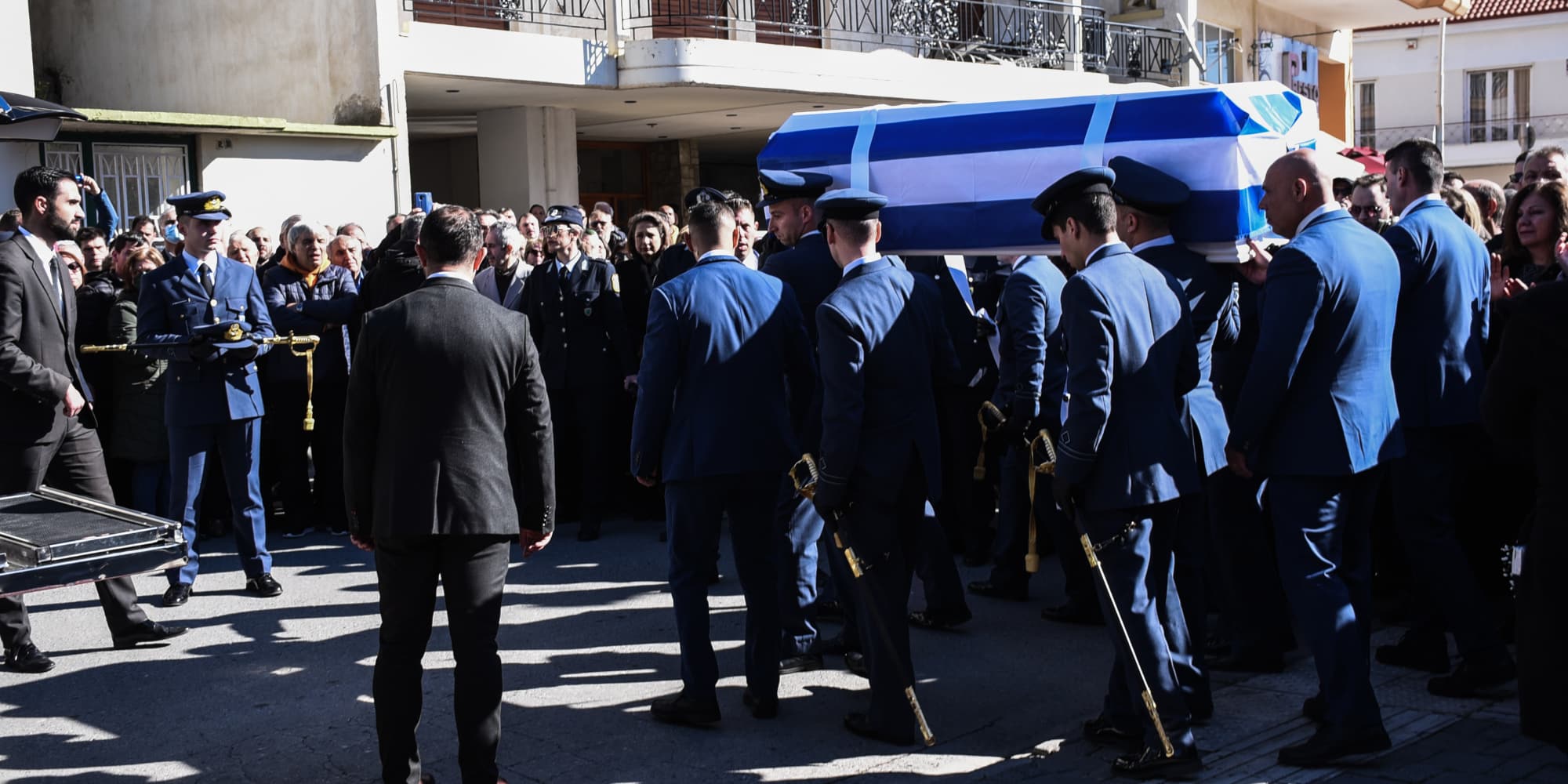 Πραγματοποιήθηκε η ταφή του υποσμηναγού Μάριου-Μιχαήλ Τουρούτσικα
