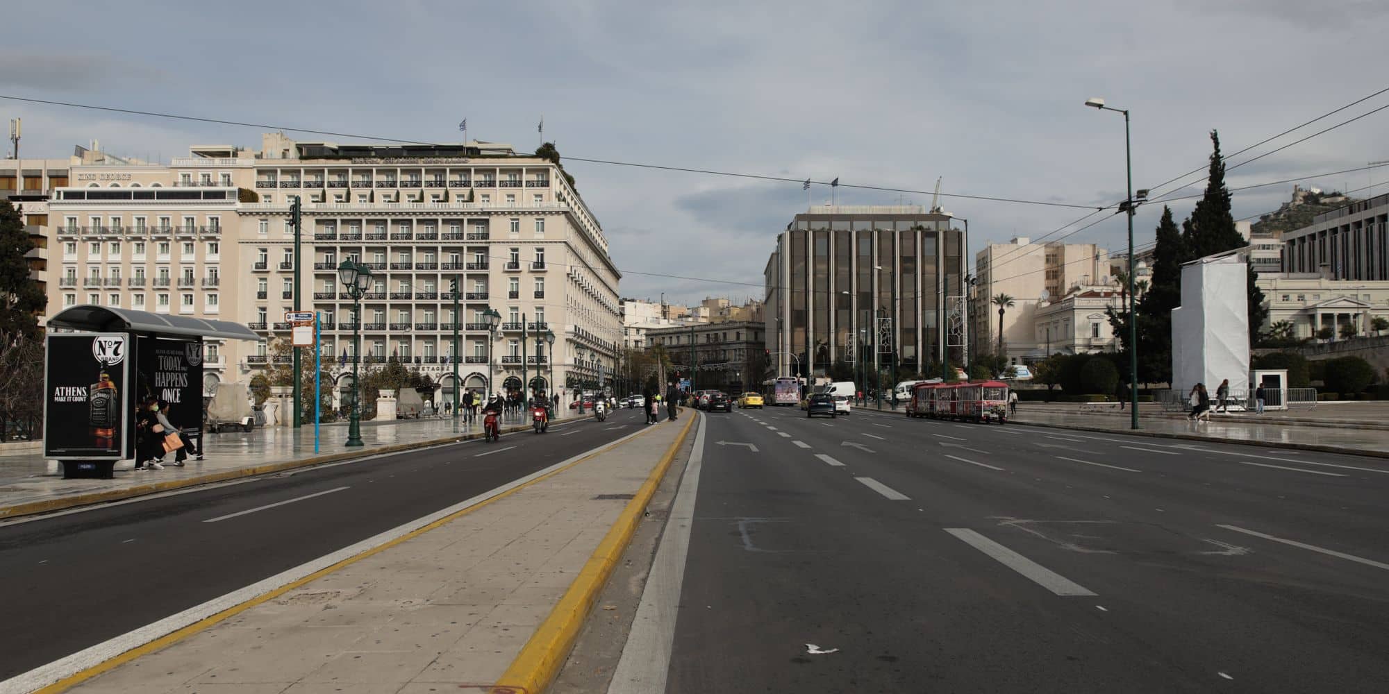 Χωρίς κίνηση οι δρόμοι στο κέντρο της Αθήνας