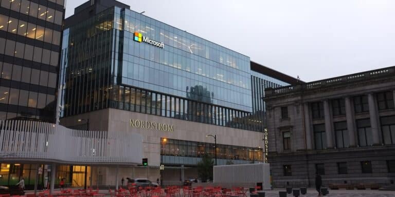 Το μπλακ άουτ της Microsoft οφείλεται σε «ανεπαρκείς ποιοτικούς ελέγχους»