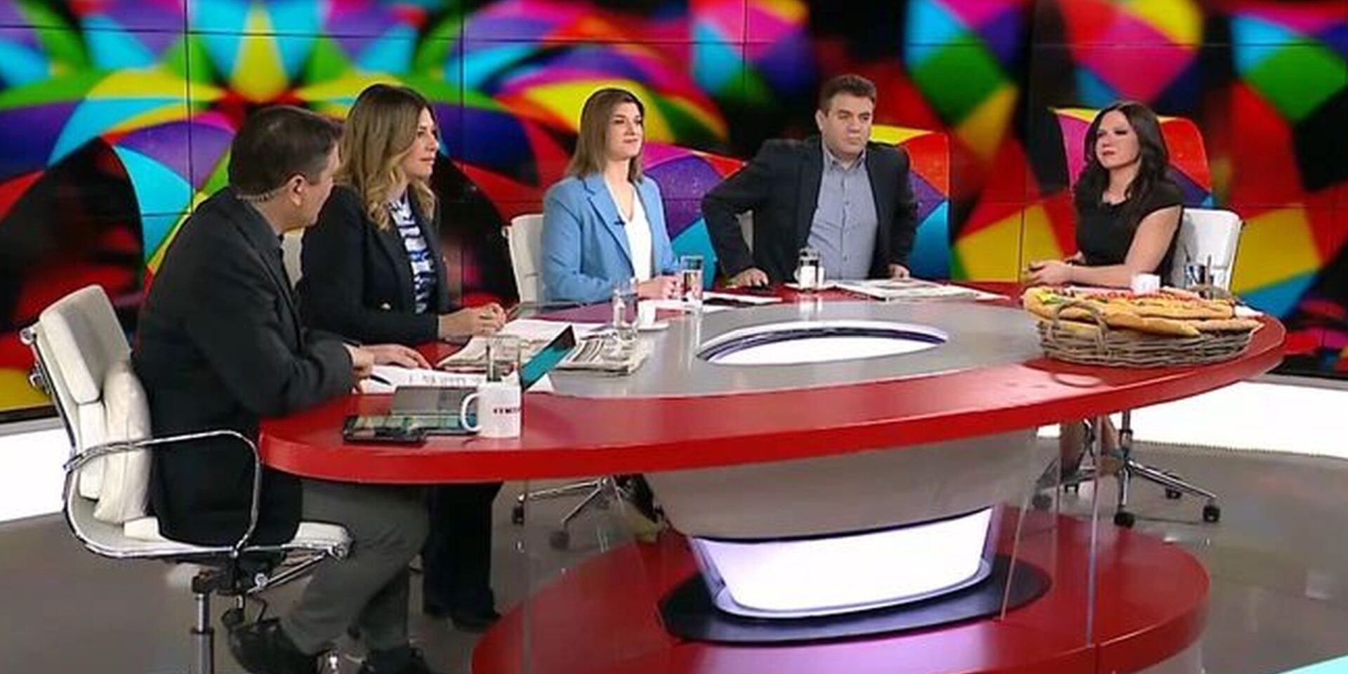 Η Νοτοπούλου και ο υποψήφιος βουλευτής του ΠΑΣΟΚ