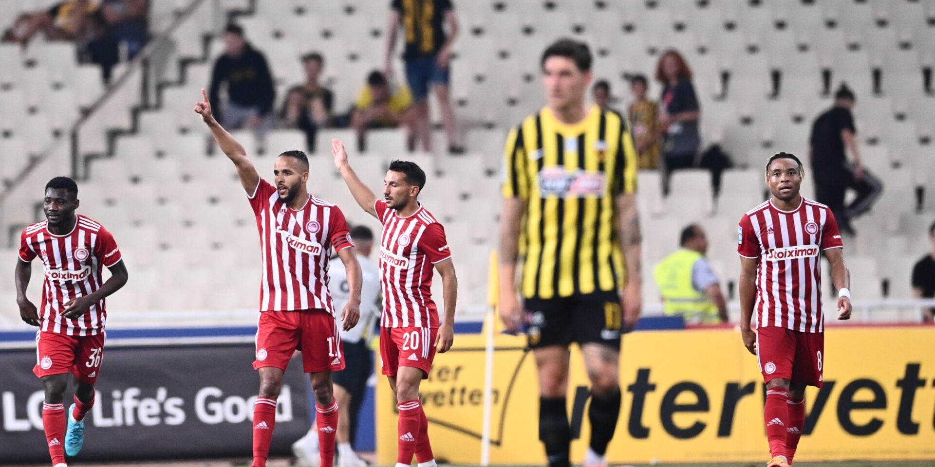 Ο Ολυμπιακός έχει πάρει τον αέρα της ΑΕΚ