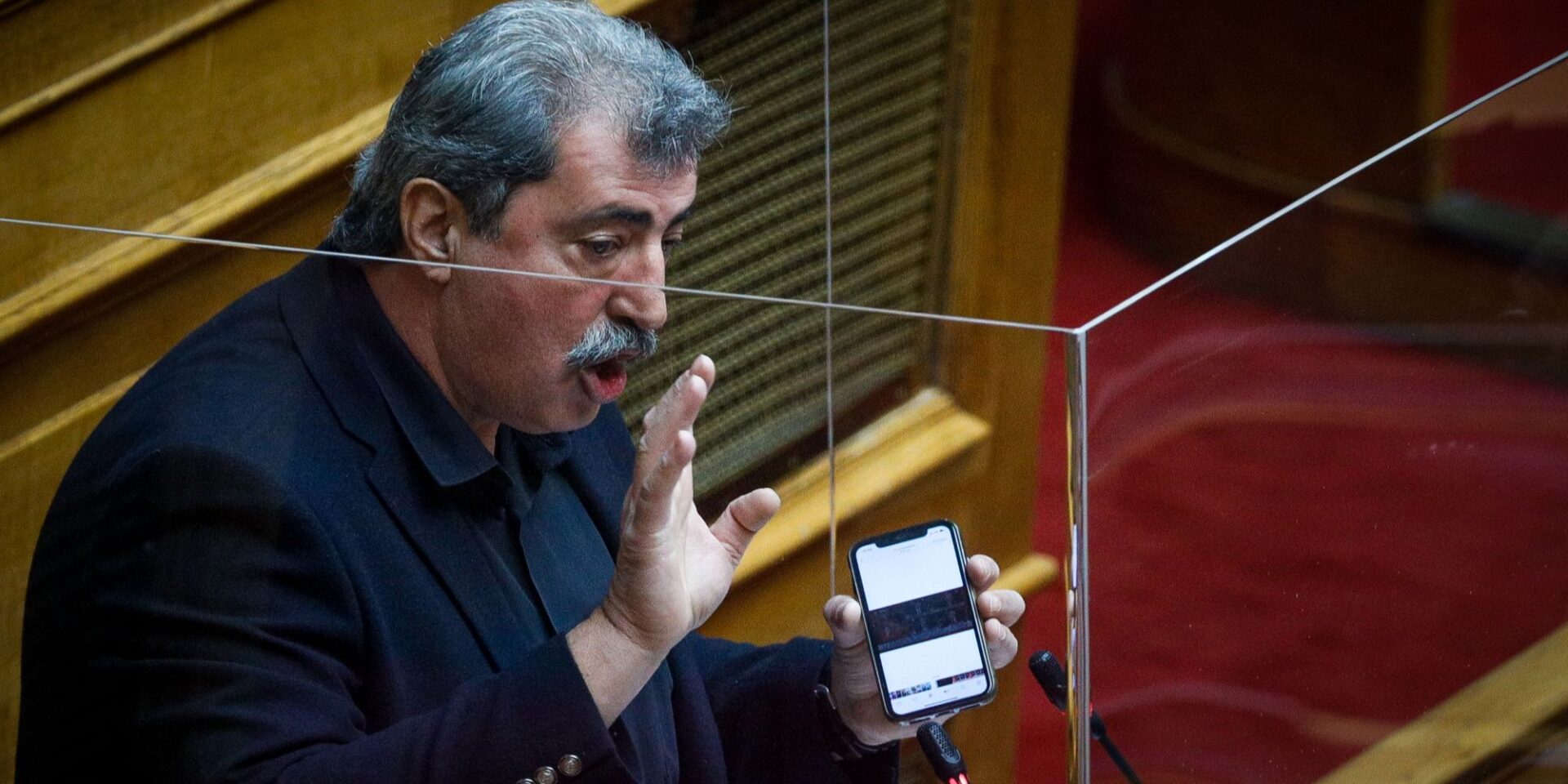 Ο Παύλος Πολάκης στη Βουλή