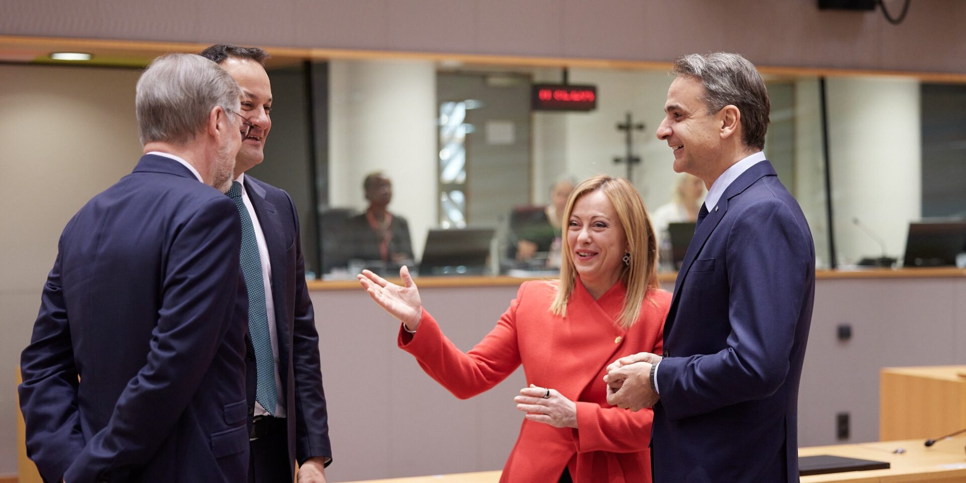 Κυριάκος Μητσοτάκης και Τζόρτζια Μελόνι στη Σύνοδο Κορυφής στις Βρυξέλλες