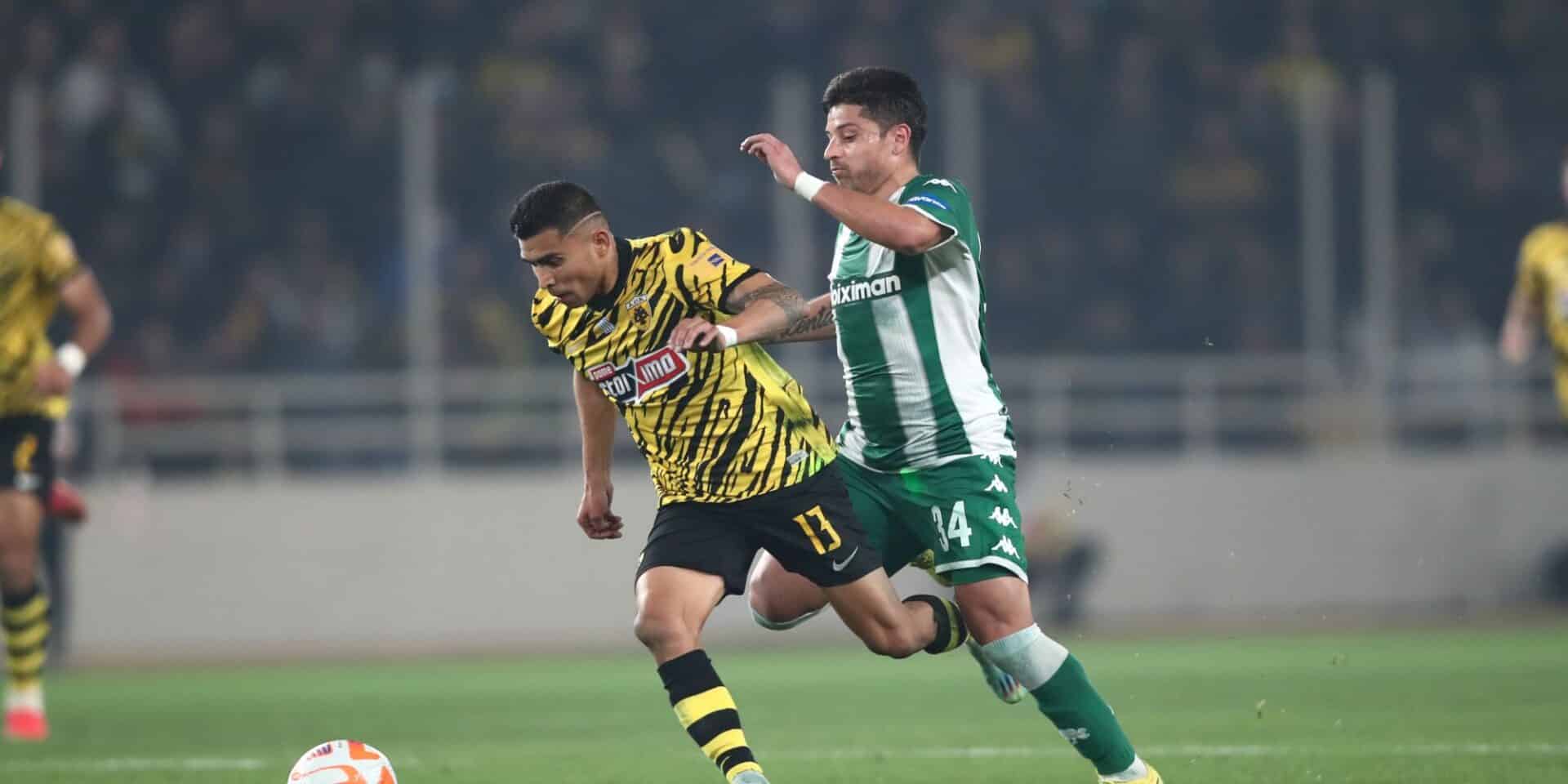 Φάση από ΑΕΚ-Παναθηναϊκός για την Super League